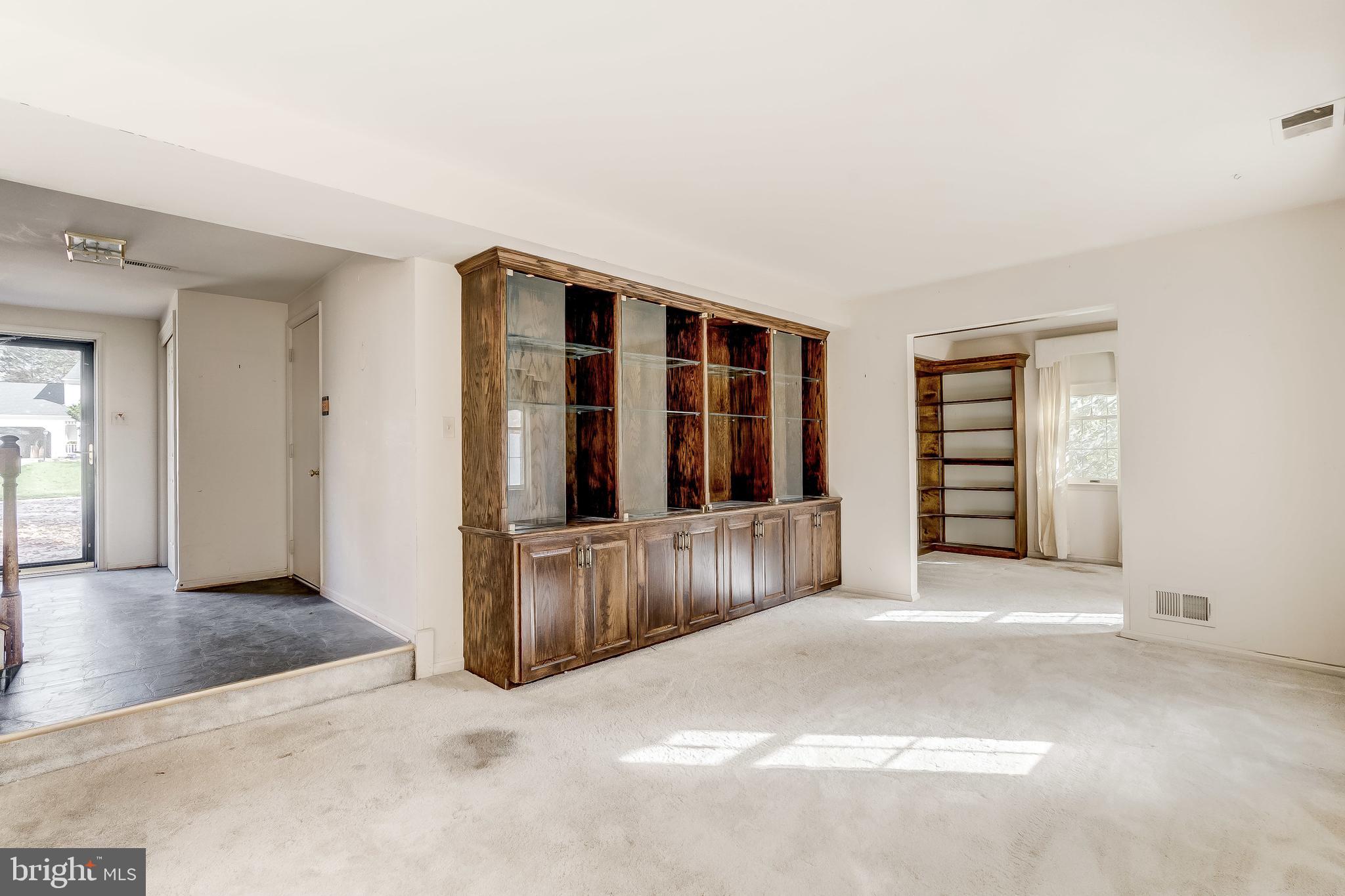 KINGS CONTRIVANCE - Residential