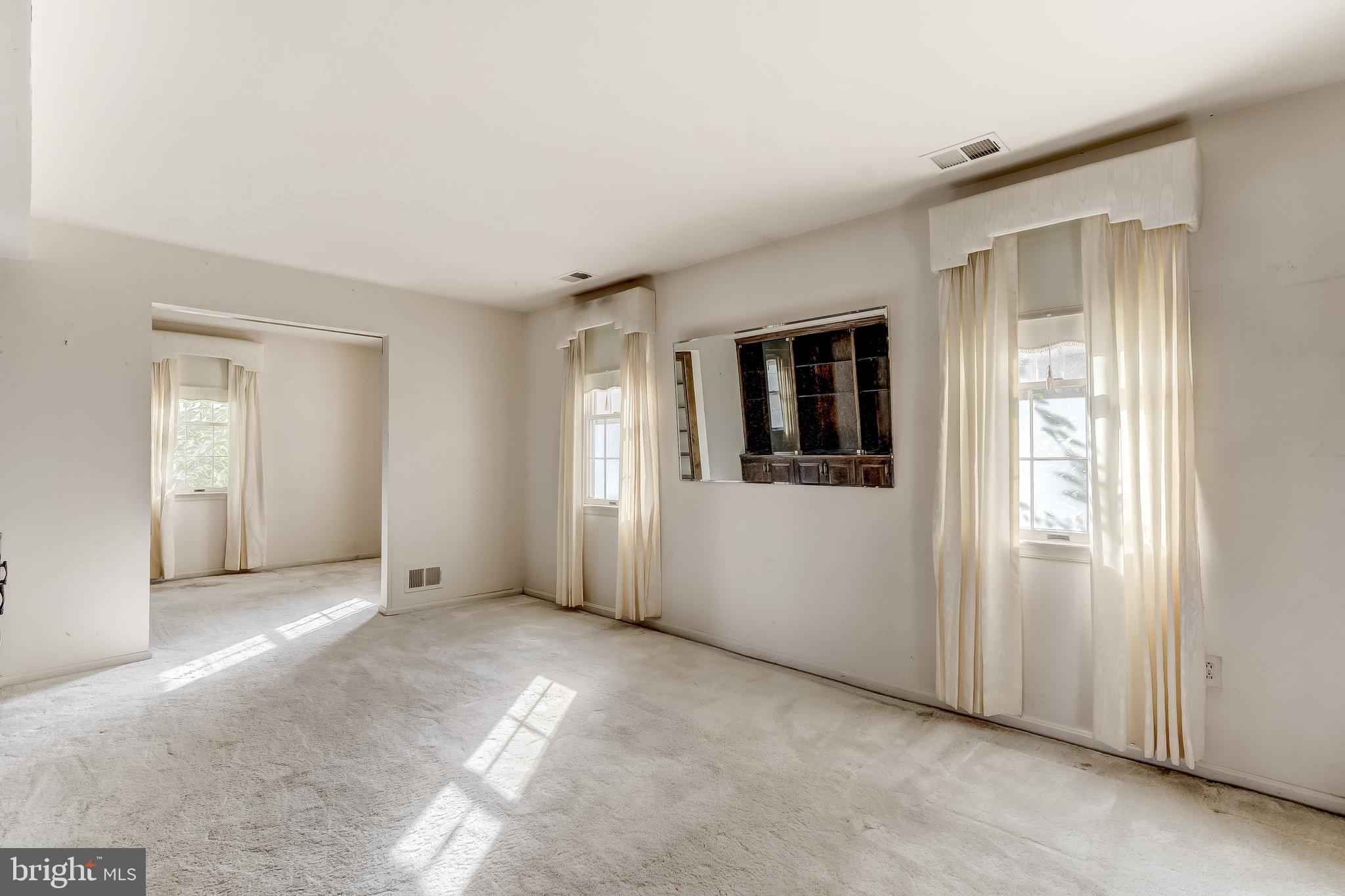 KINGS CONTRIVANCE - Residential