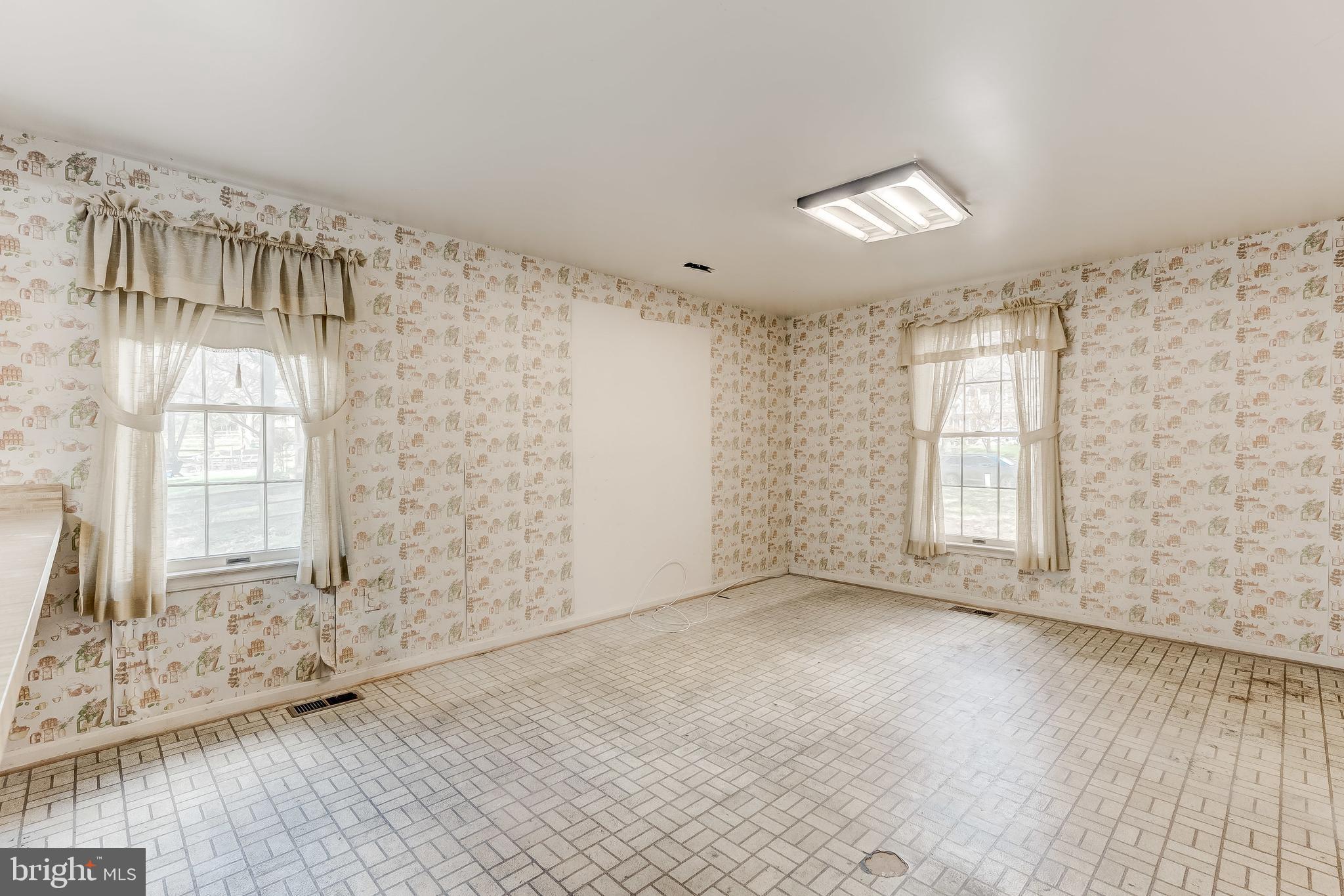 KINGS CONTRIVANCE - Residential