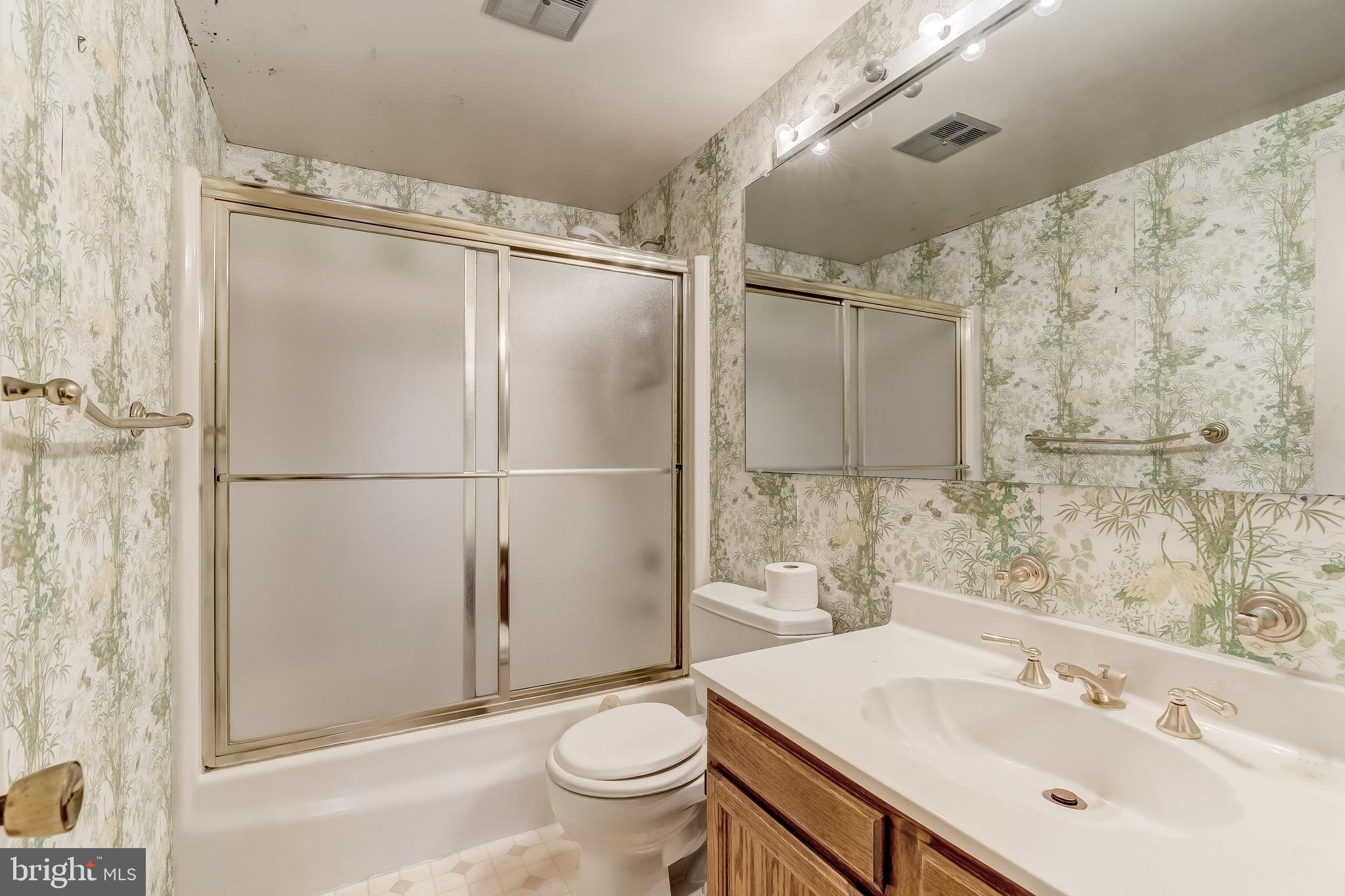 KINGS CONTRIVANCE - Residential