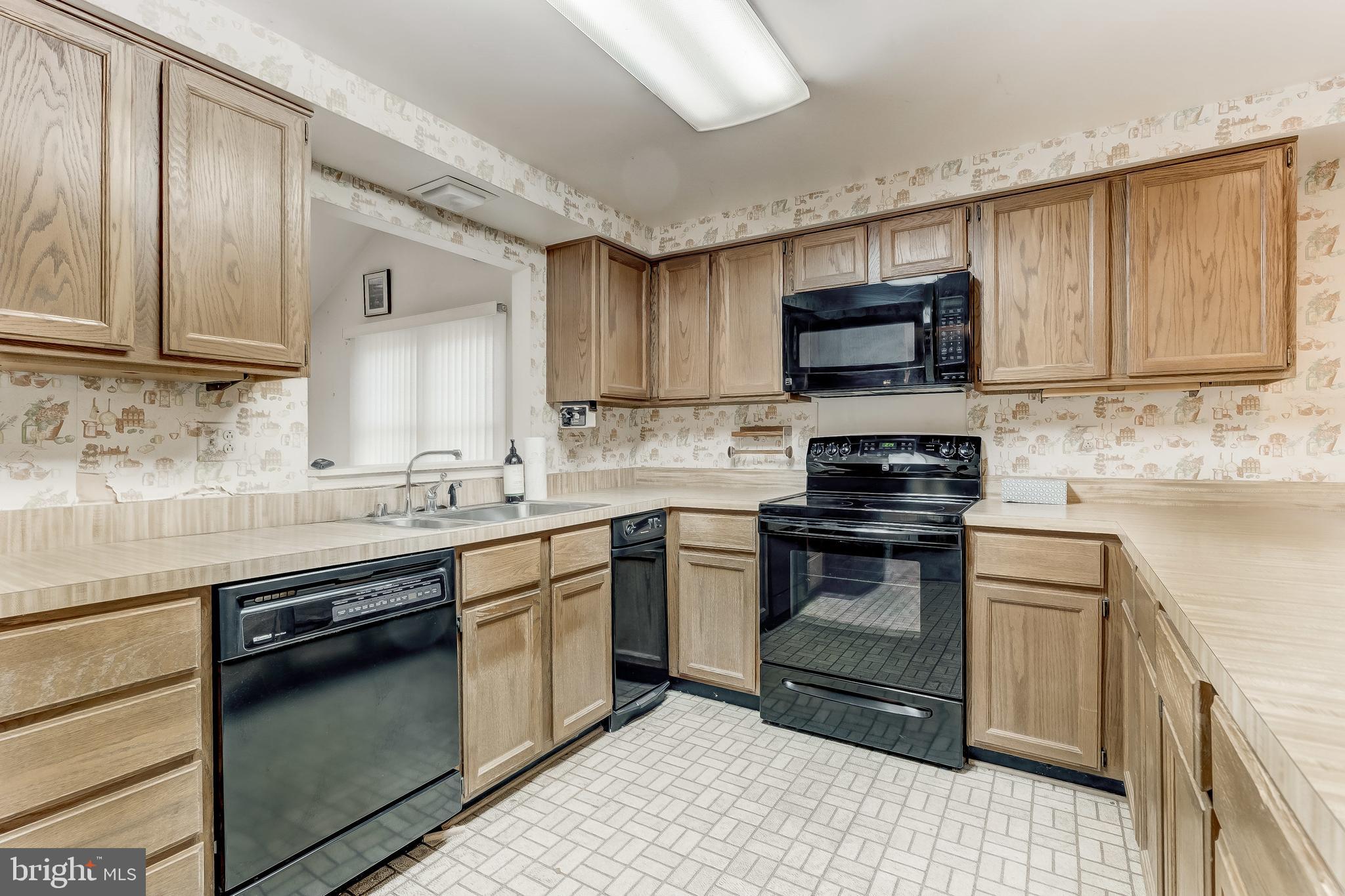 KINGS CONTRIVANCE - Residential