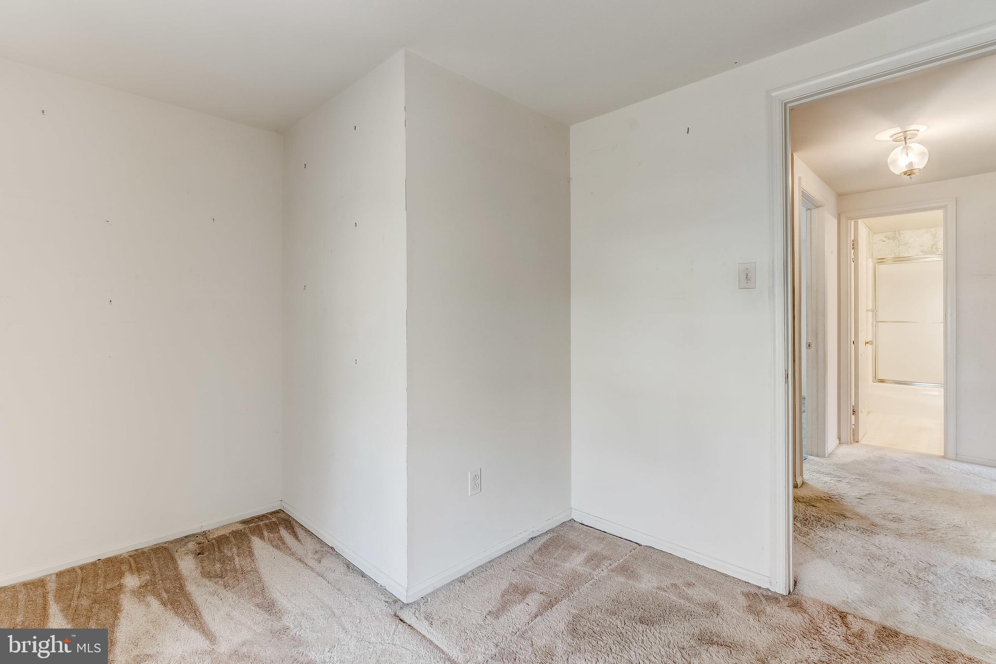 KINGS CONTRIVANCE - Residential