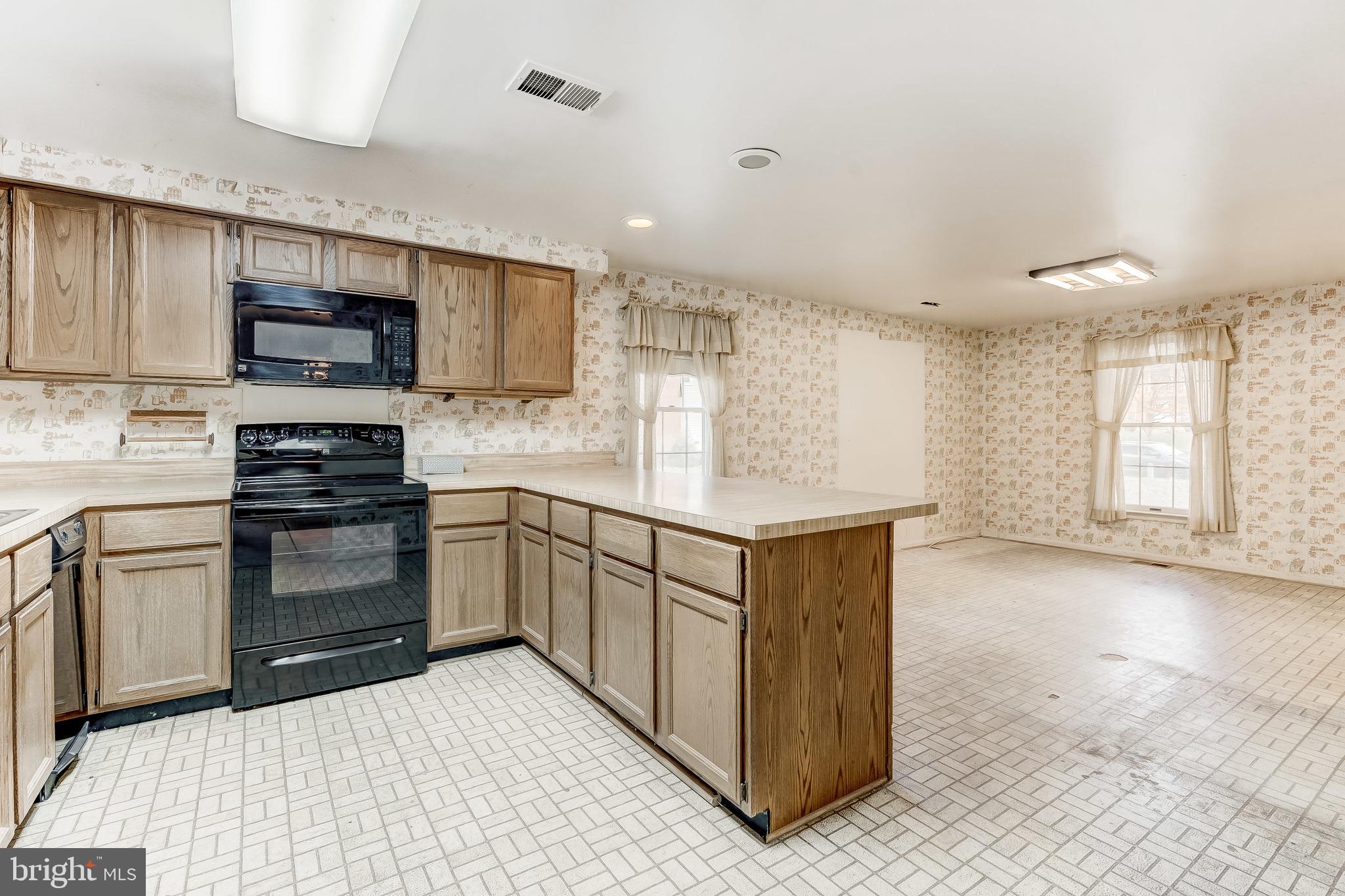 KINGS CONTRIVANCE - Residential