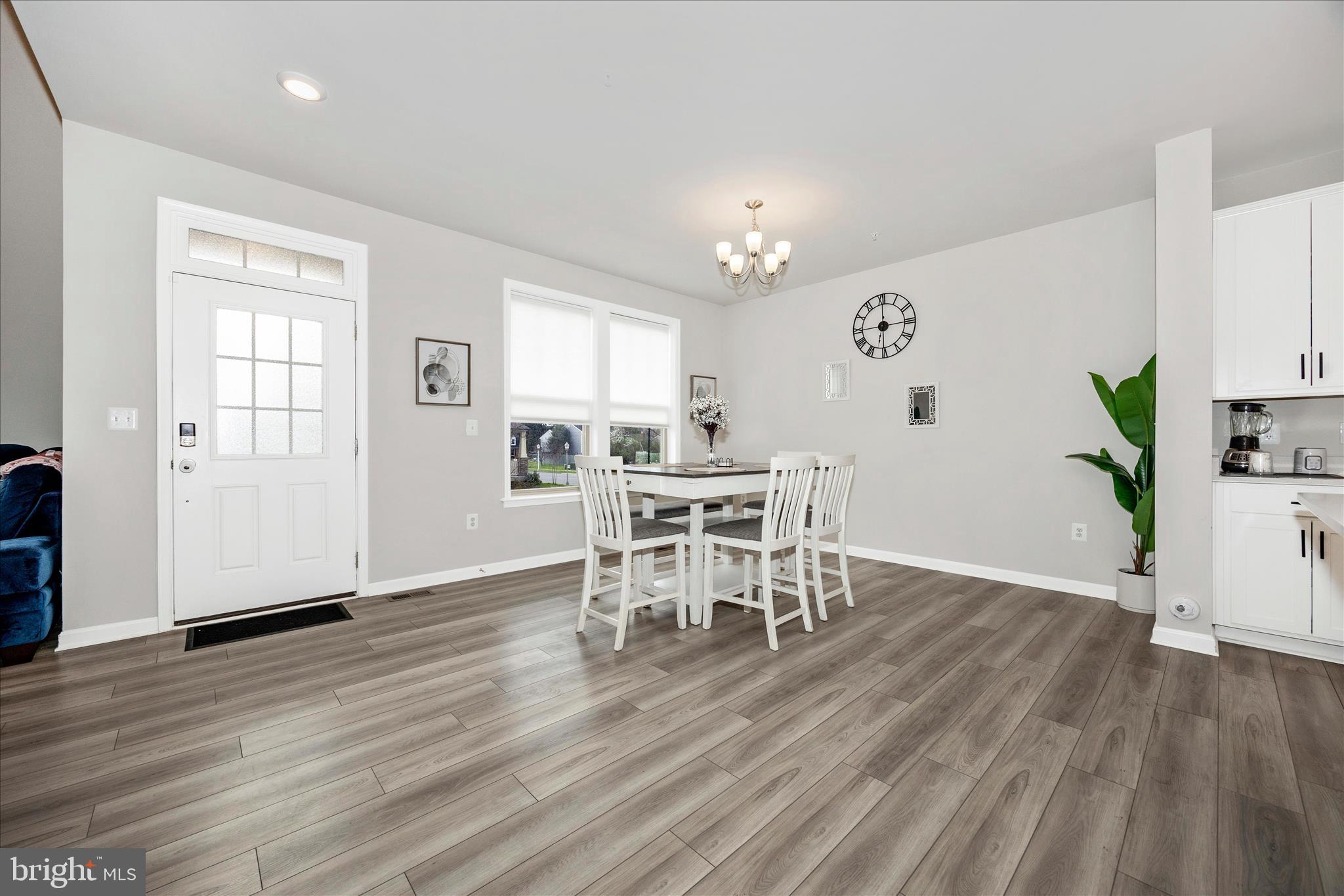 CANTERBURY STATION - Residential