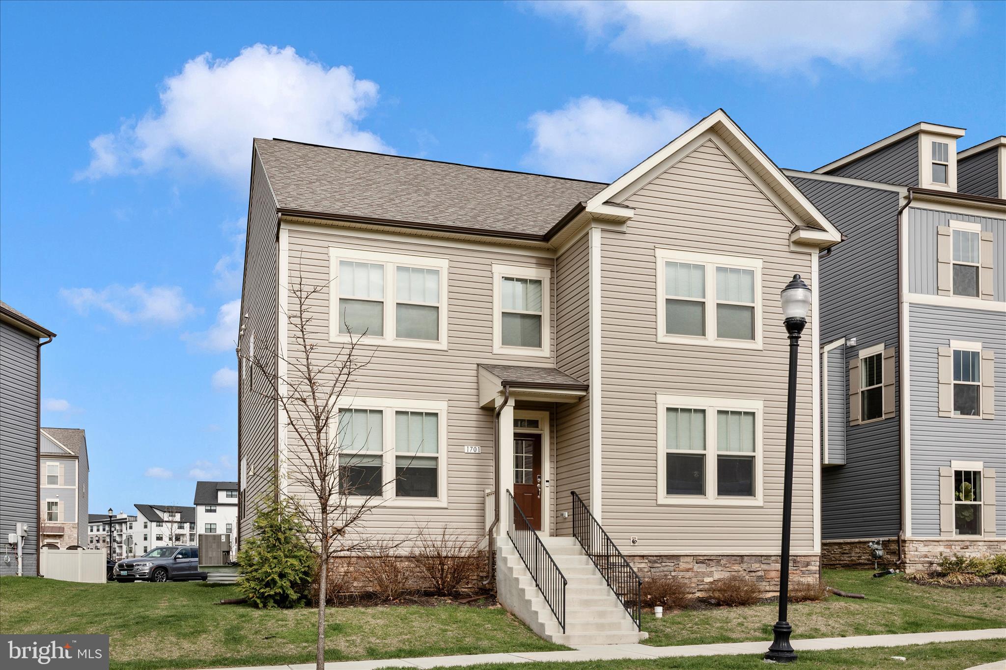 CANTERBURY STATION - Residential