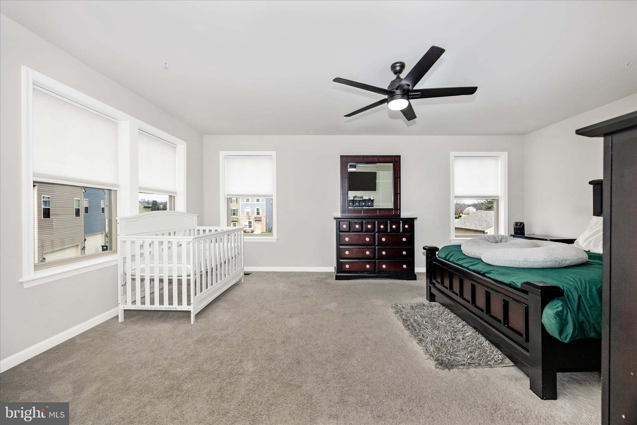 CANTERBURY STATION - Residential