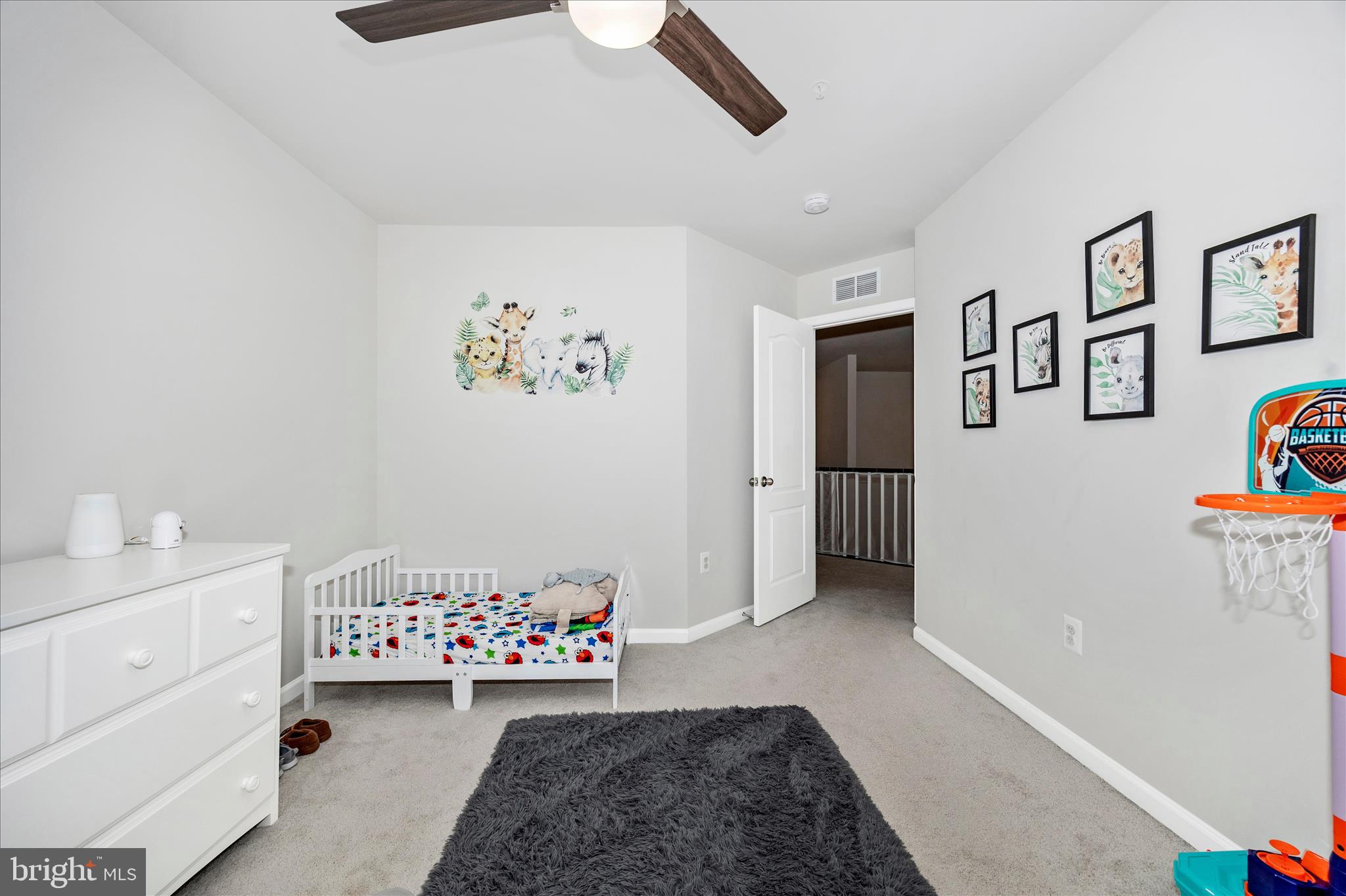 CANTERBURY STATION - Residential