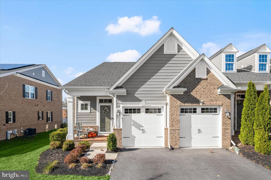 Photo of 2746 Vardon Lane, ELLICOTT CITY, MD 21042 (MLS # MDHW2061630)