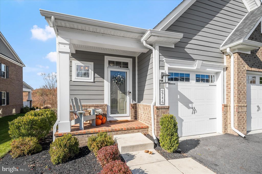 Photo of 2746 Vardon Lane, ELLICOTT CITY, MD 21042 (MLS # MDHW2061630)