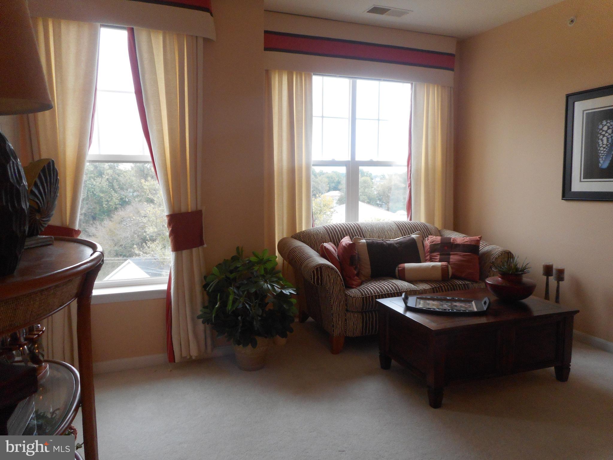 700 CATTAIL COVE 411