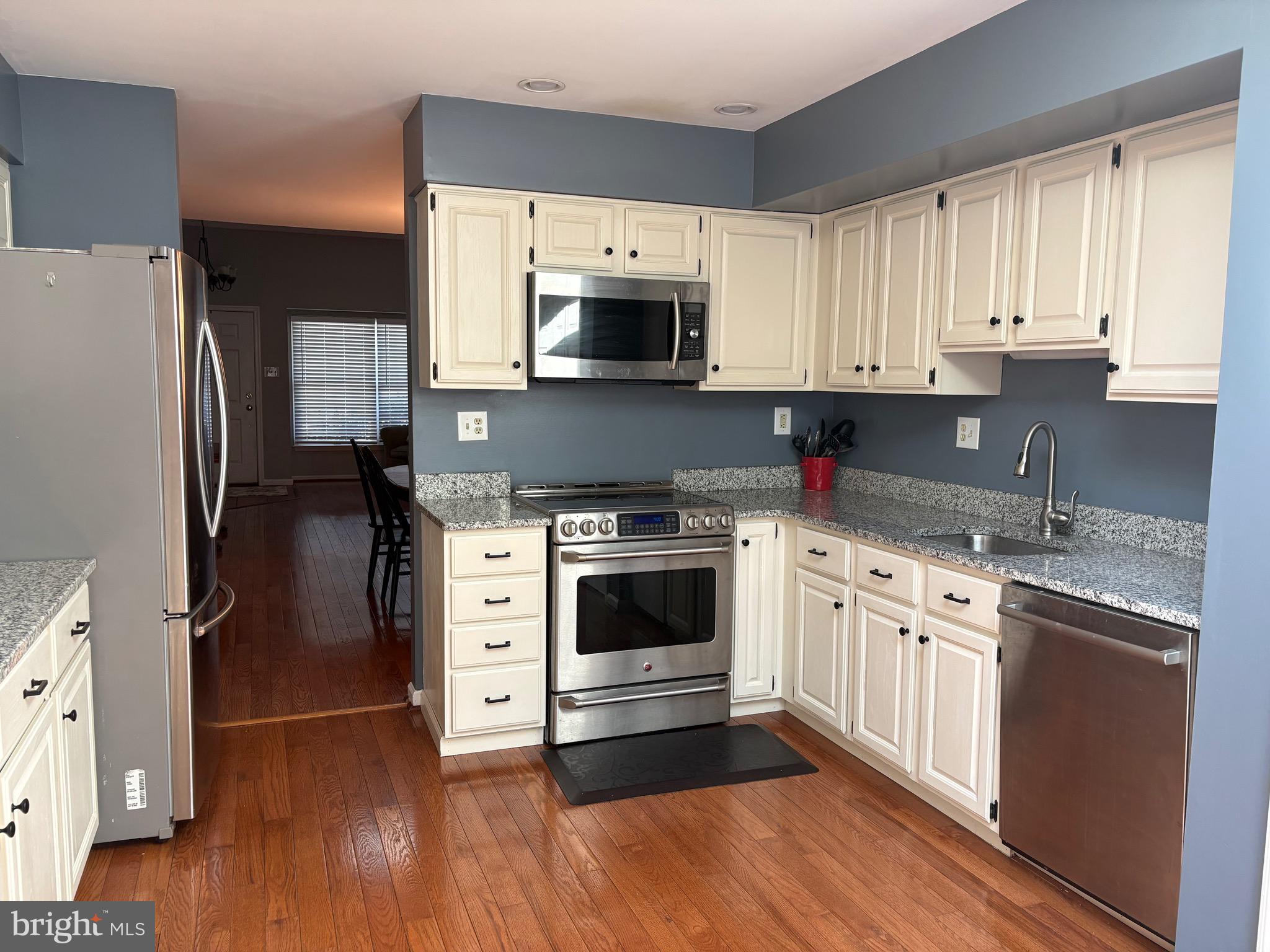 OAK RIDGE - Residential