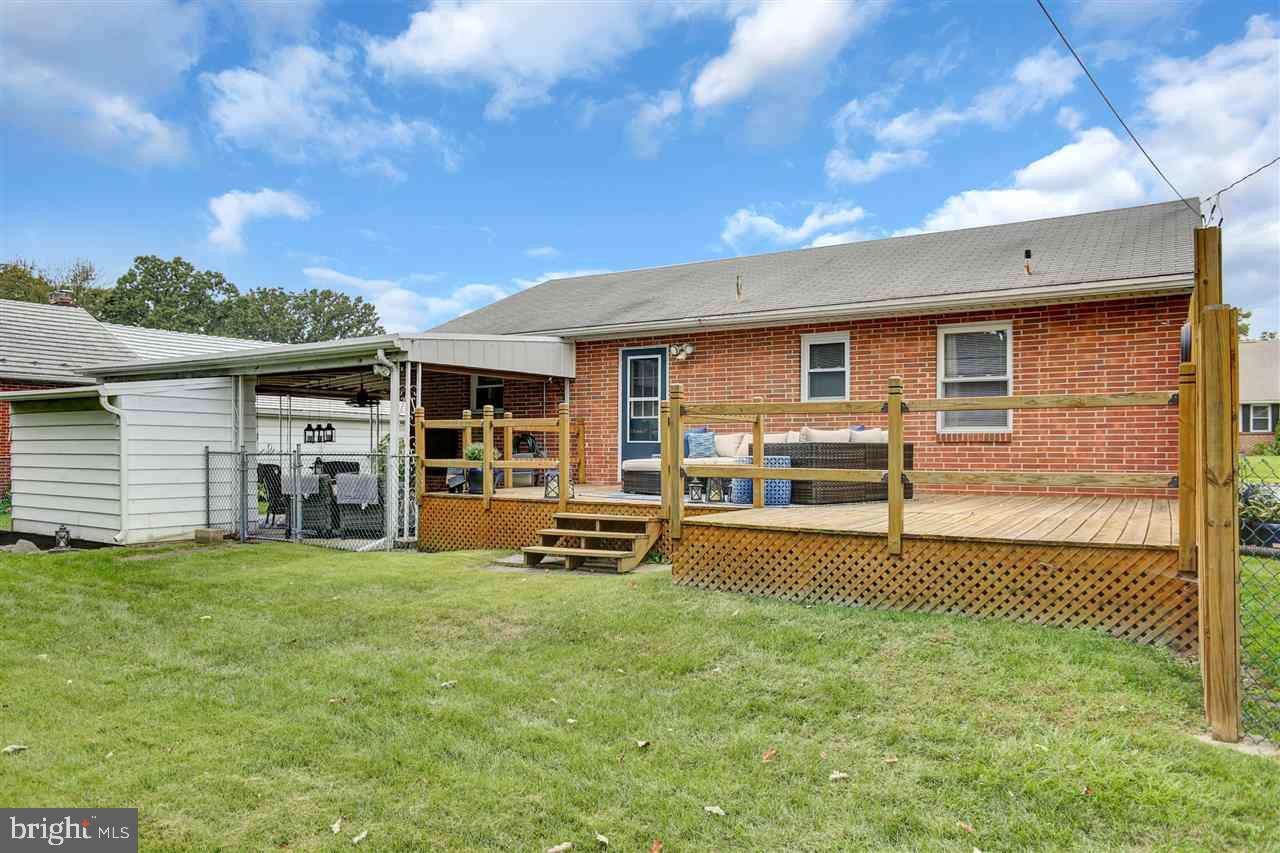 COLONIAL GARDENS - Residential