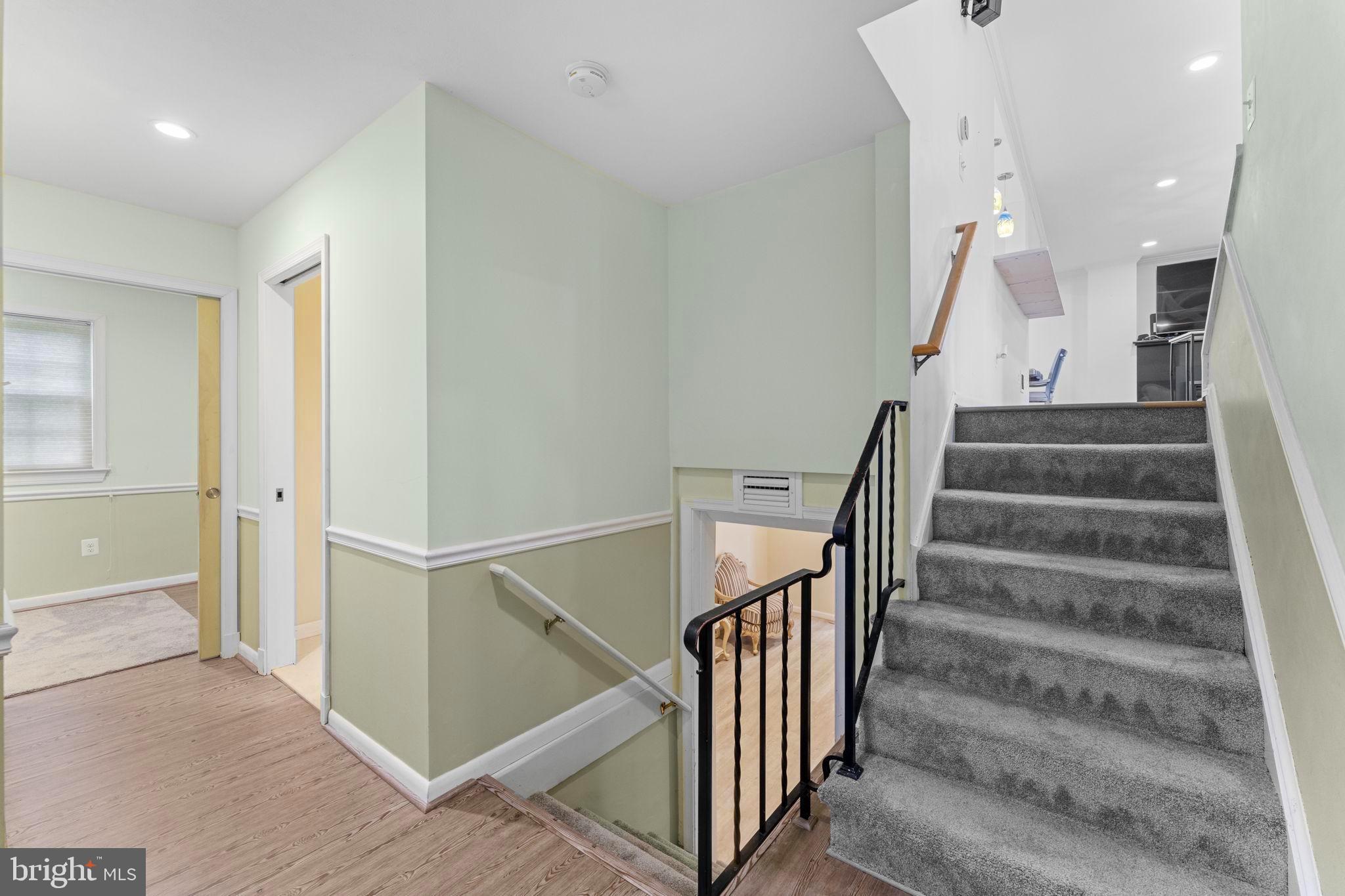 BRADLEY HILLS - Residential