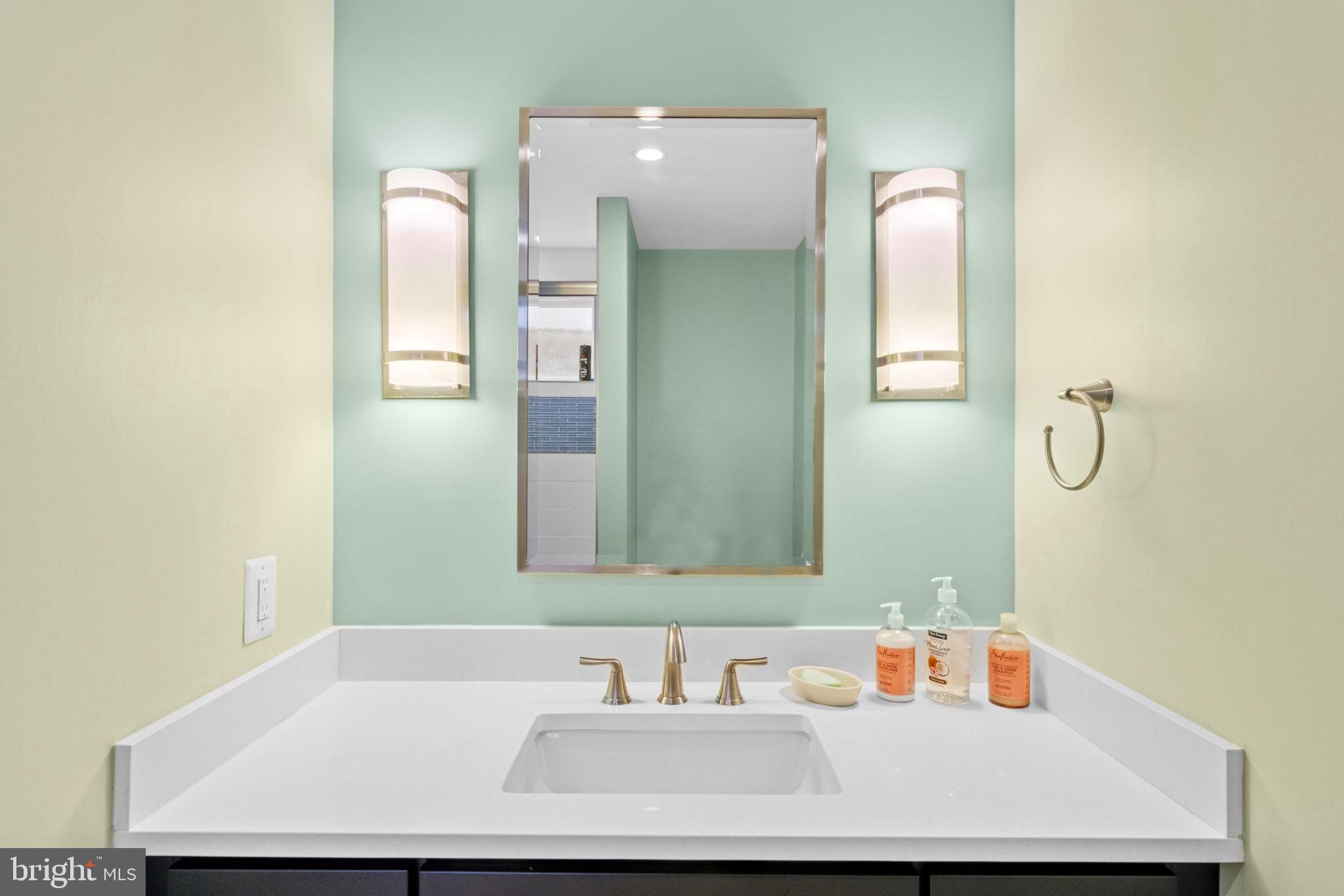 BRADLEY HILLS - Residential