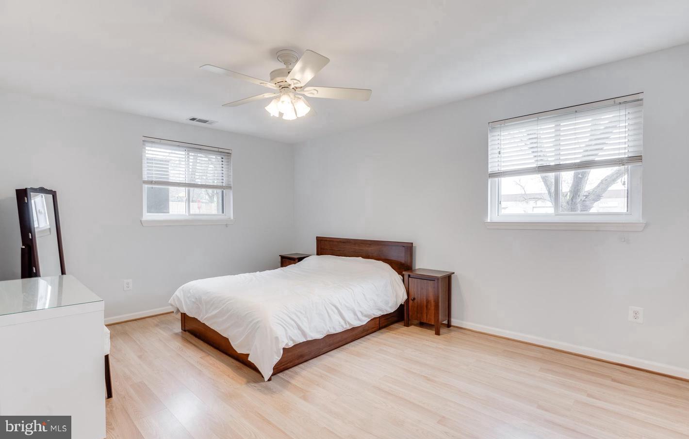 HAWTHORNE VILLAGE - Residential Lease
