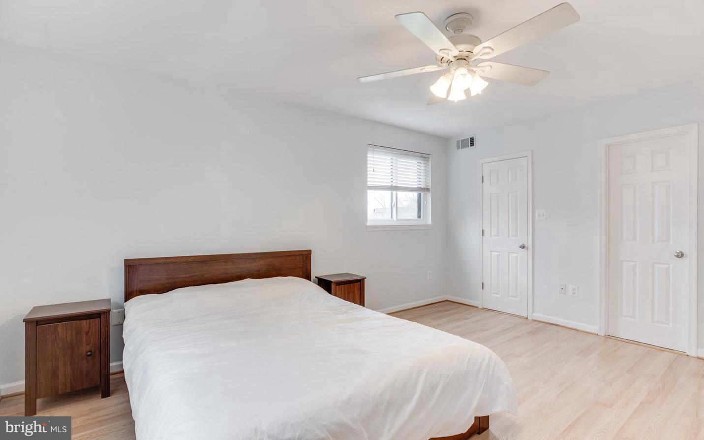 HAWTHORNE VILLAGE - Residential Lease