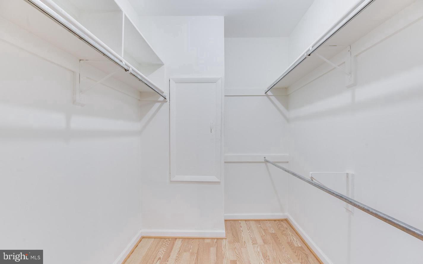 HAWTHORNE VILLAGE - Residential Lease