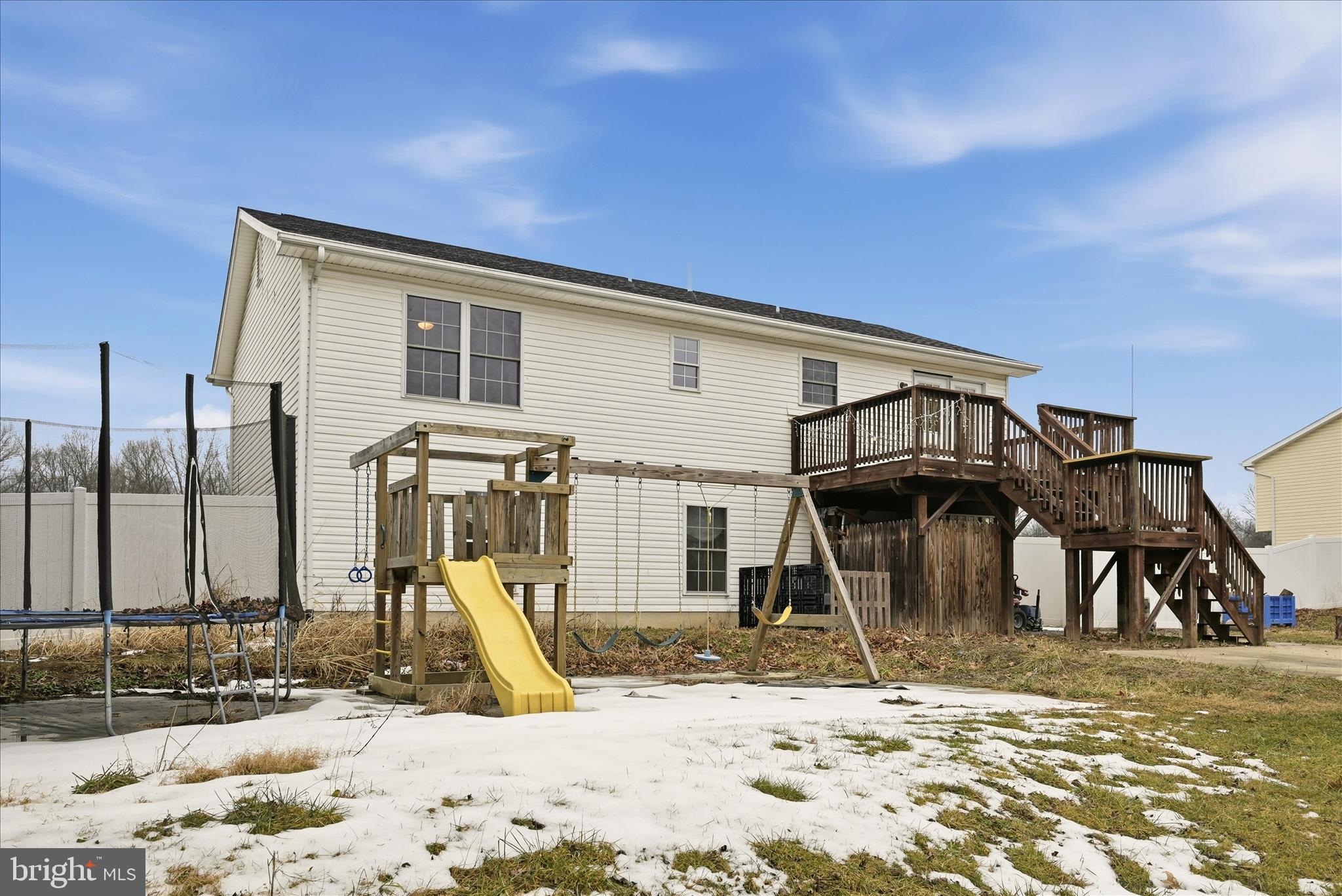 CAMERON ACRES - Residential