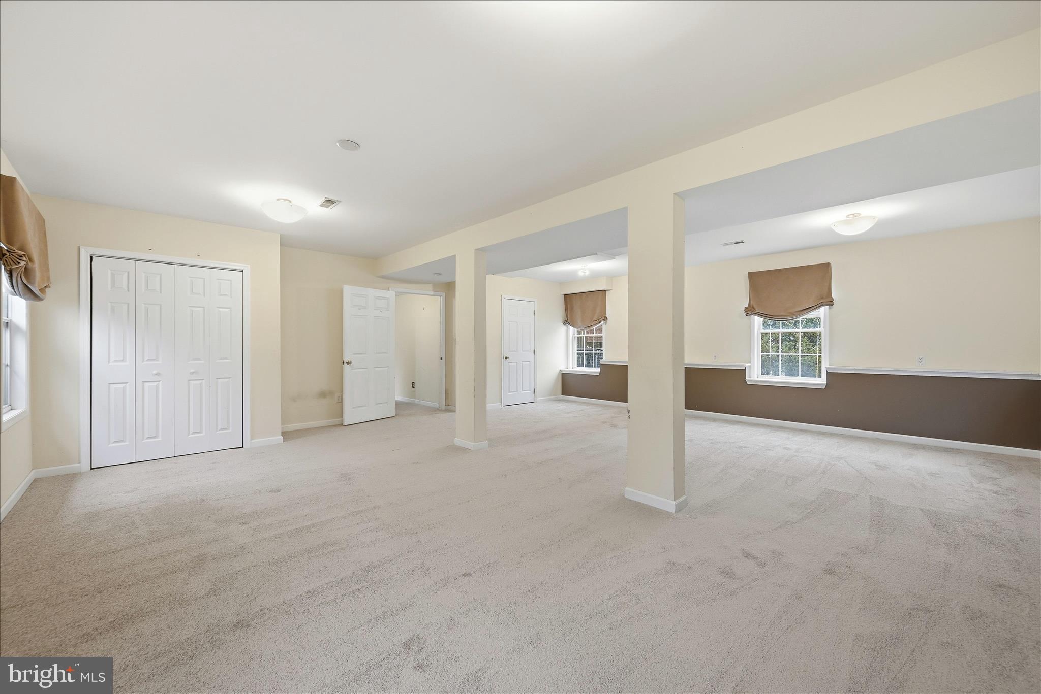 CAMERON ACRES - Residential