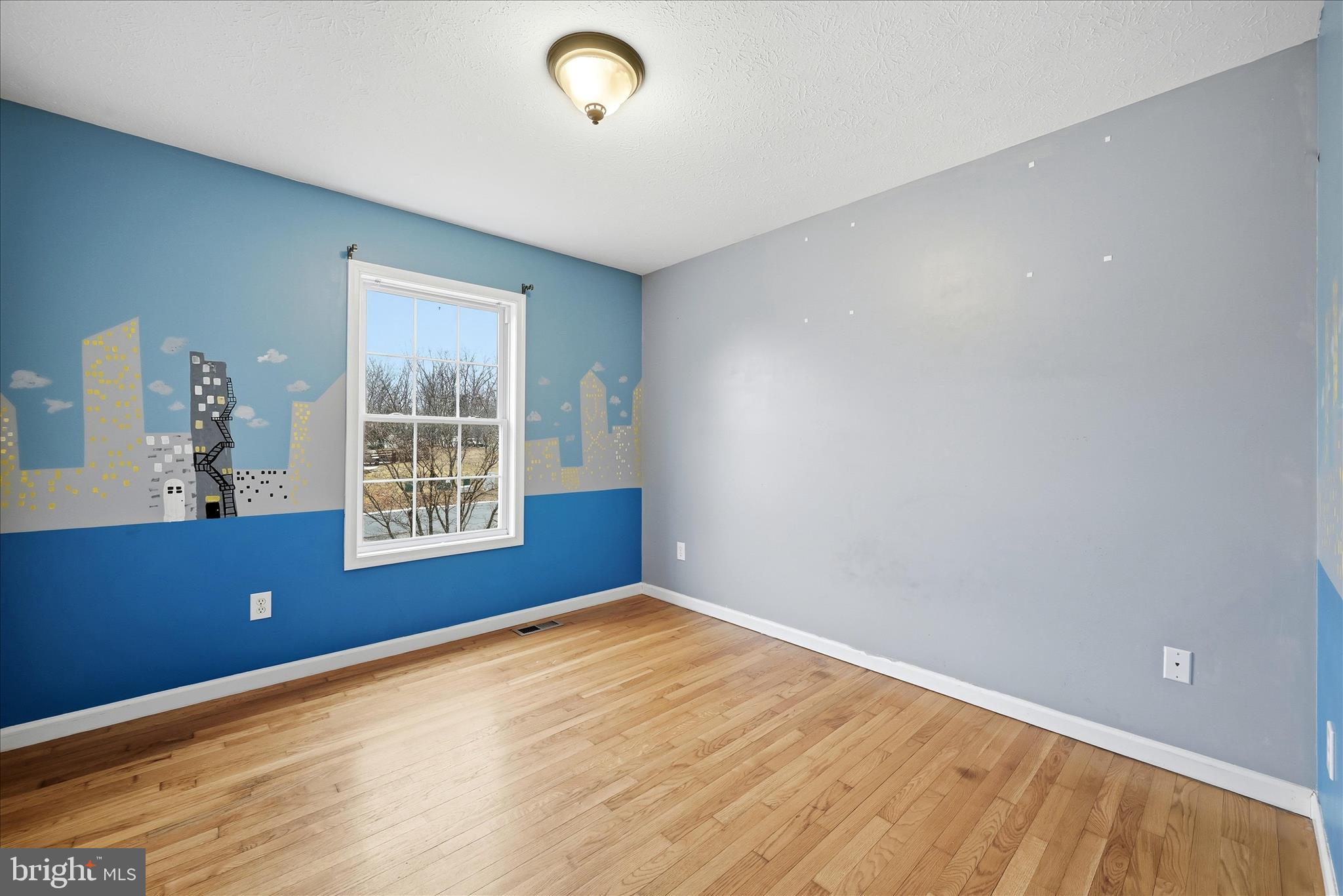 CAMERON ACRES - Residential