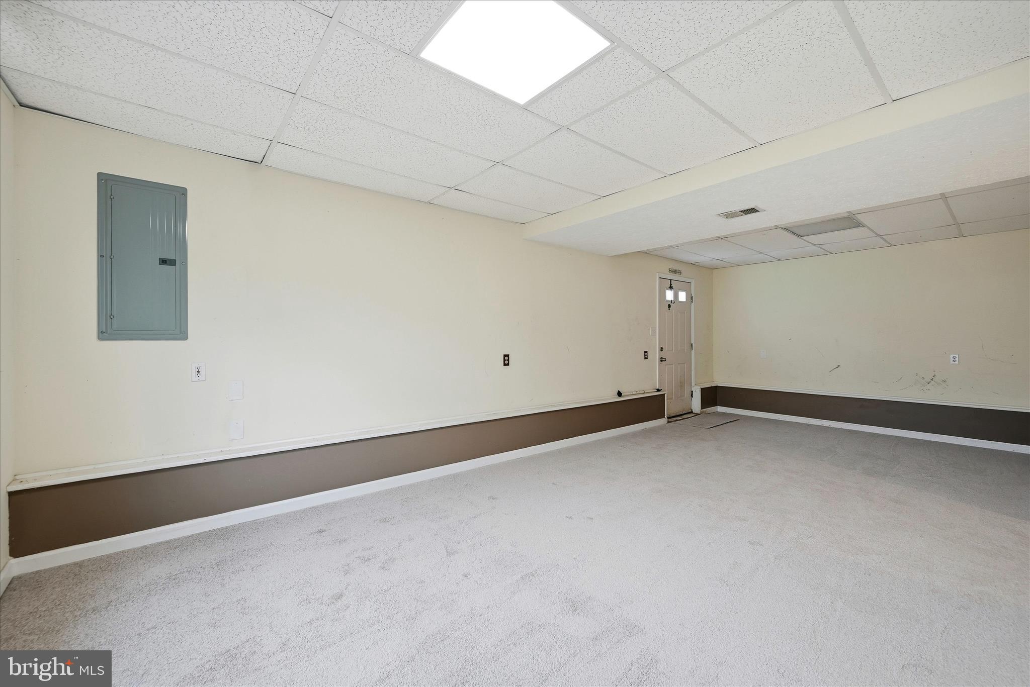 CAMERON ACRES - Residential