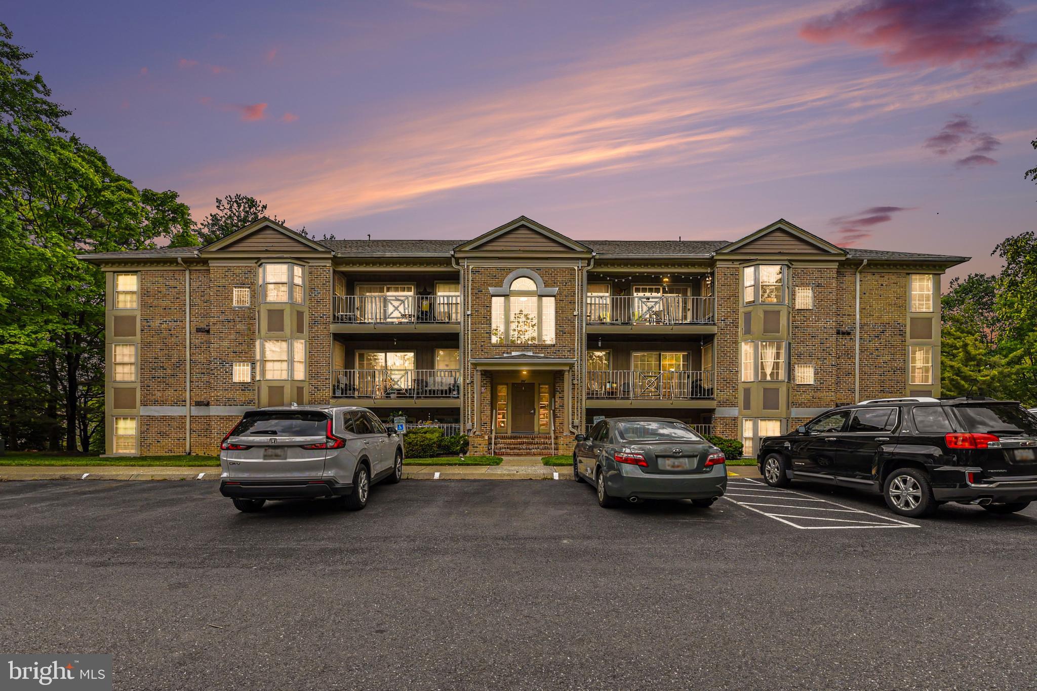 THE POINTE - Residential