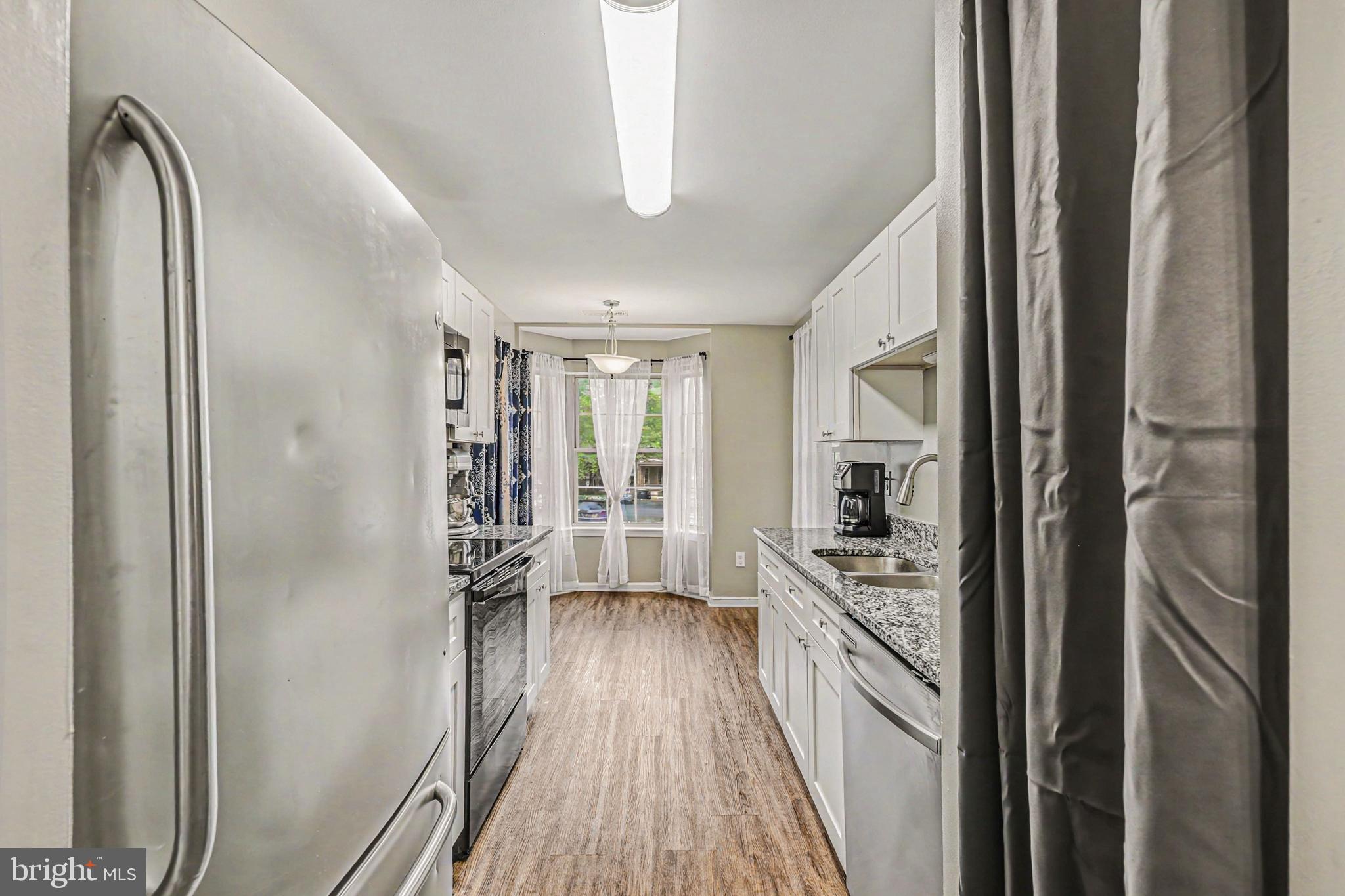 THE POINTE - Residential