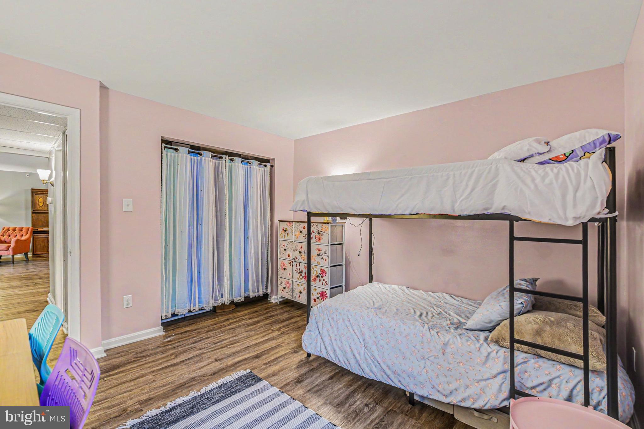 THE POINTE - Residential