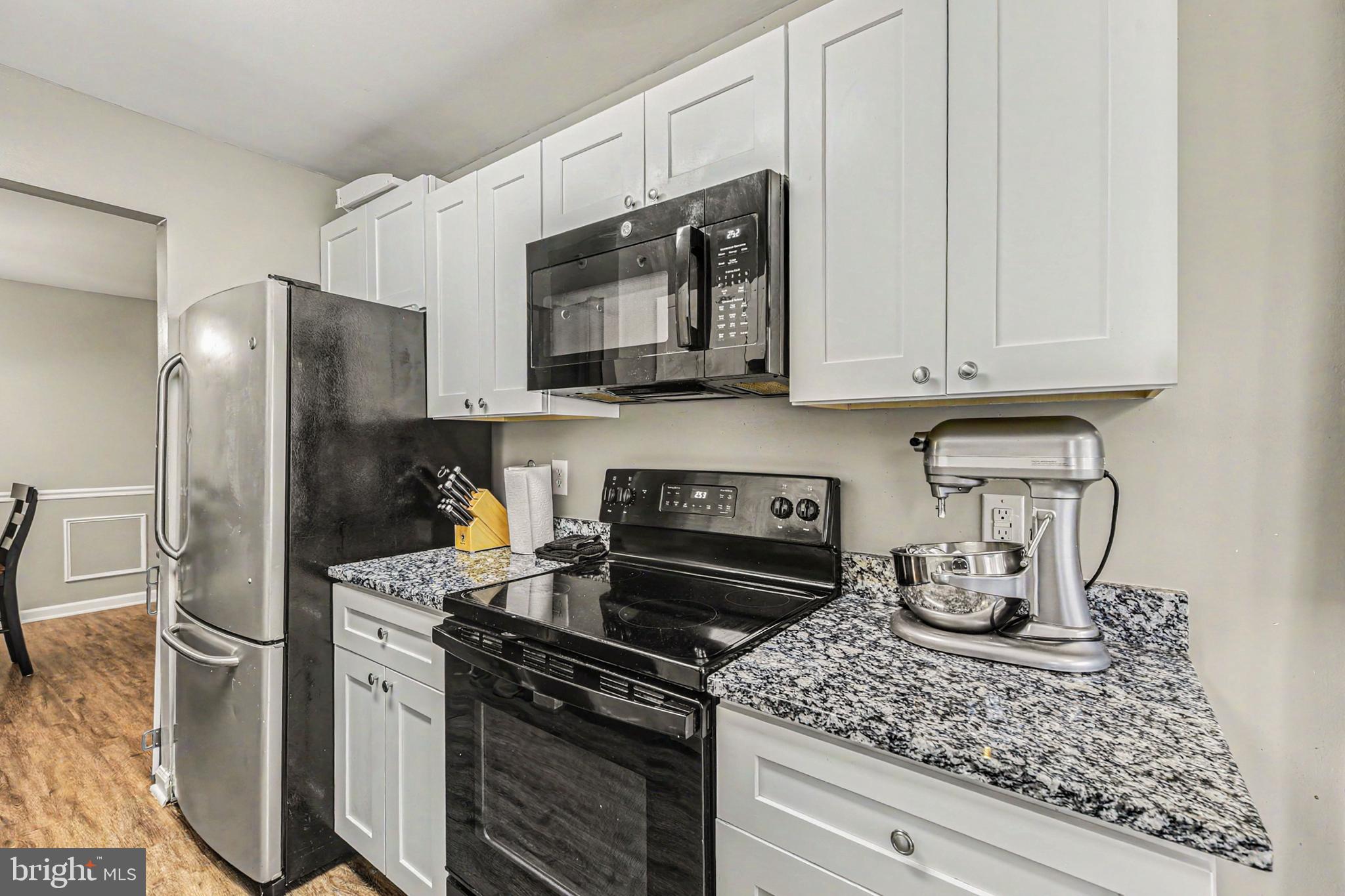 THE POINTE - Residential
