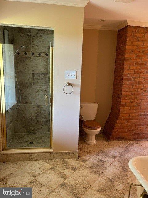 CLEAR SPRING - Residential Lease