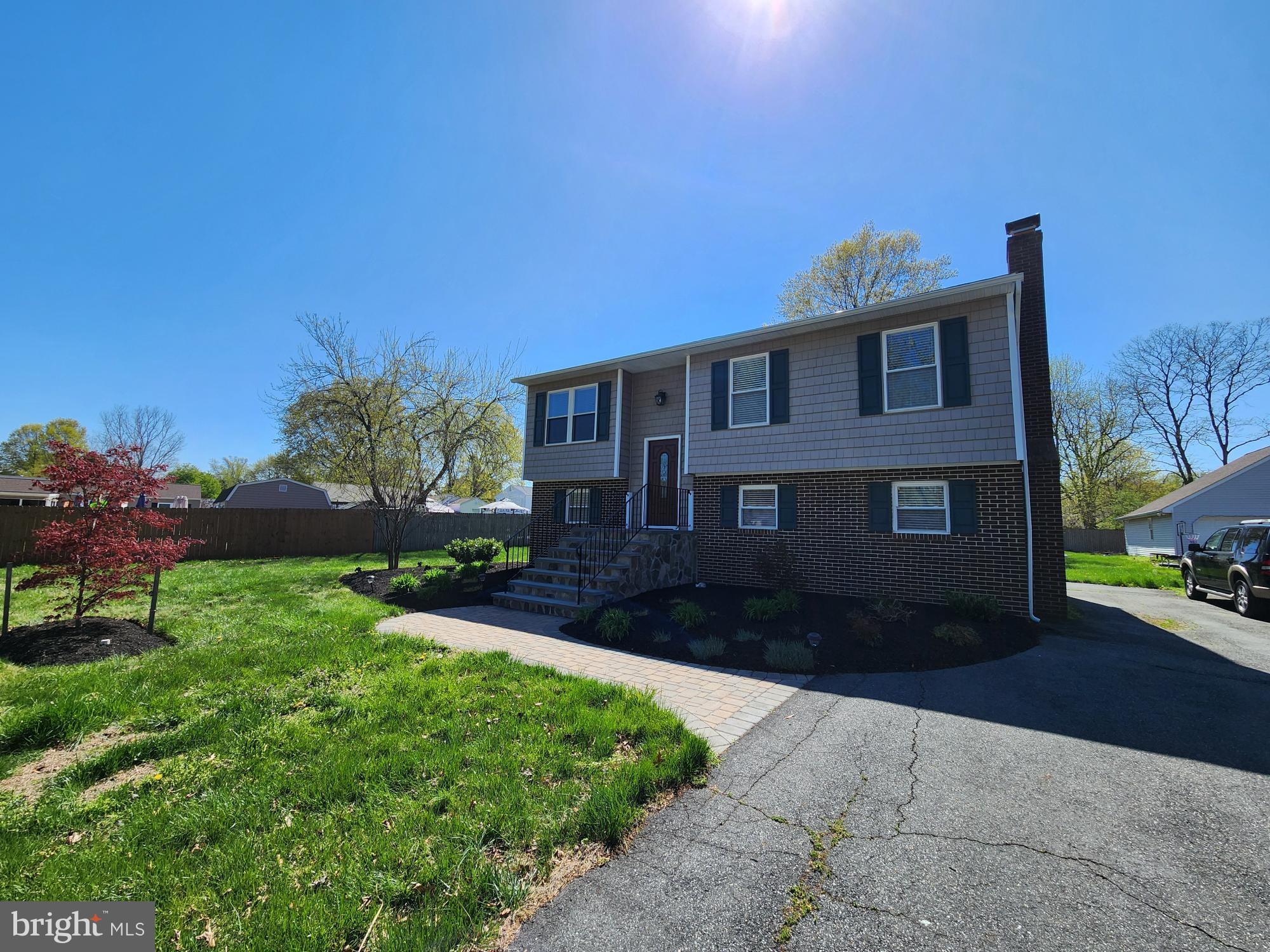 CLOVERFIELDS - Residential