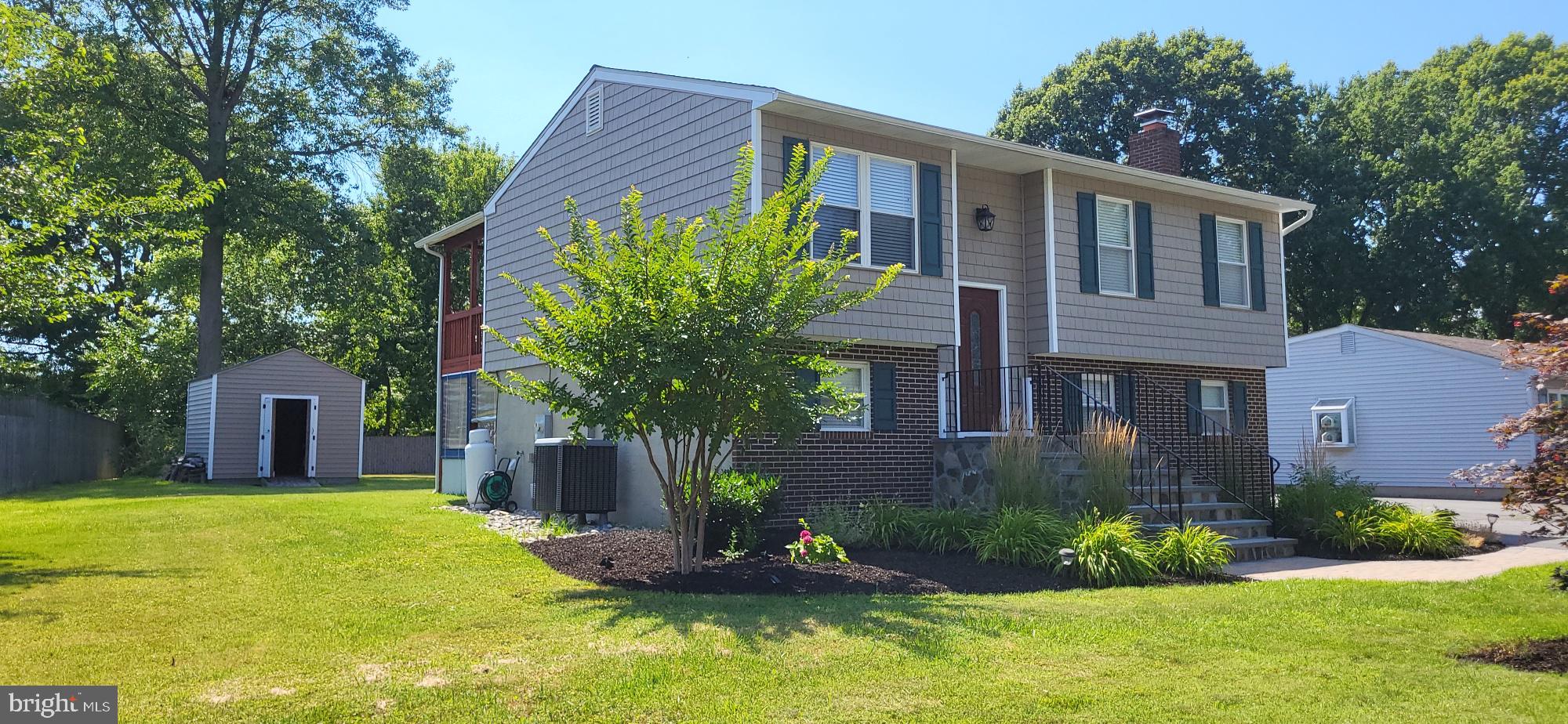 CLOVERFIELDS - Residential