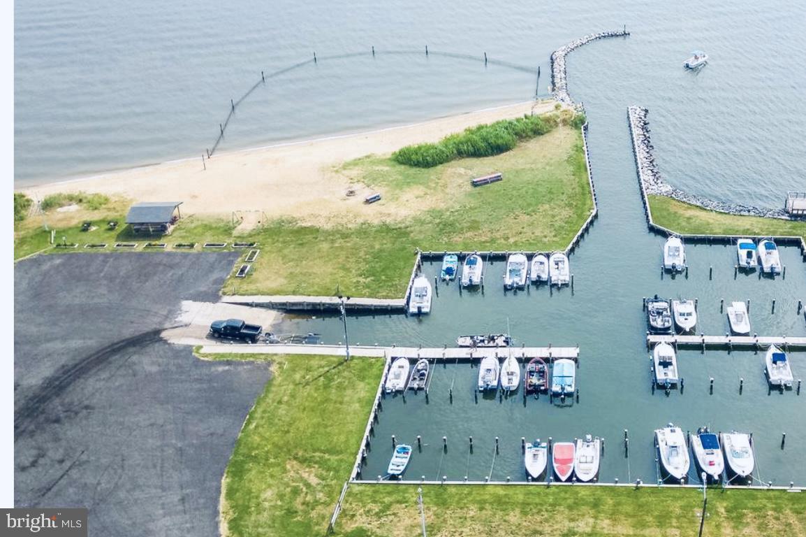 CLOVERFIELDS - Residential