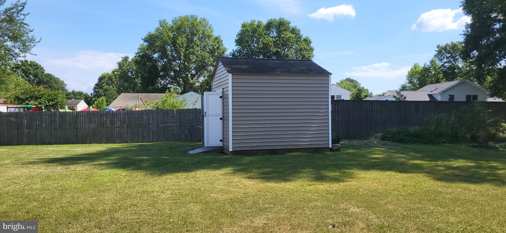 CLOVERFIELDS - Residential