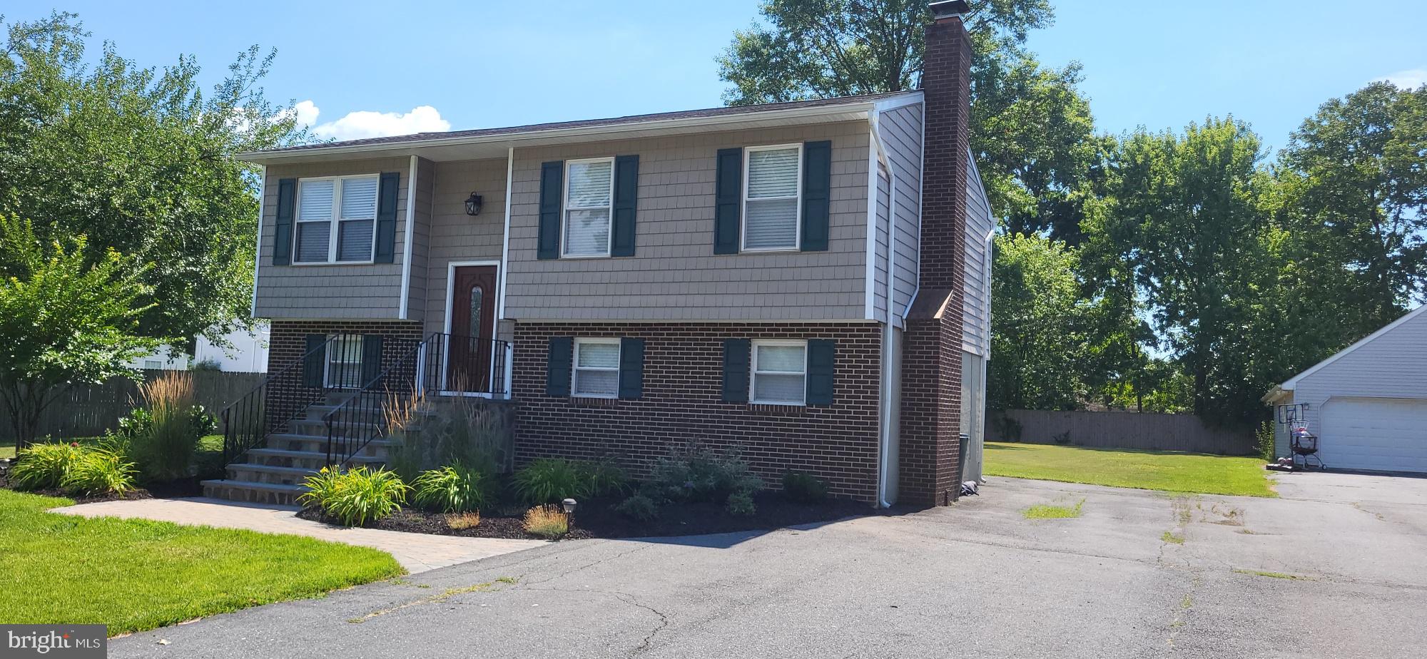 CLOVERFIELDS - Residential