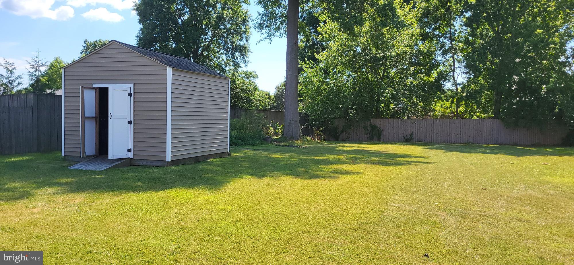 CLOVERFIELDS - Residential