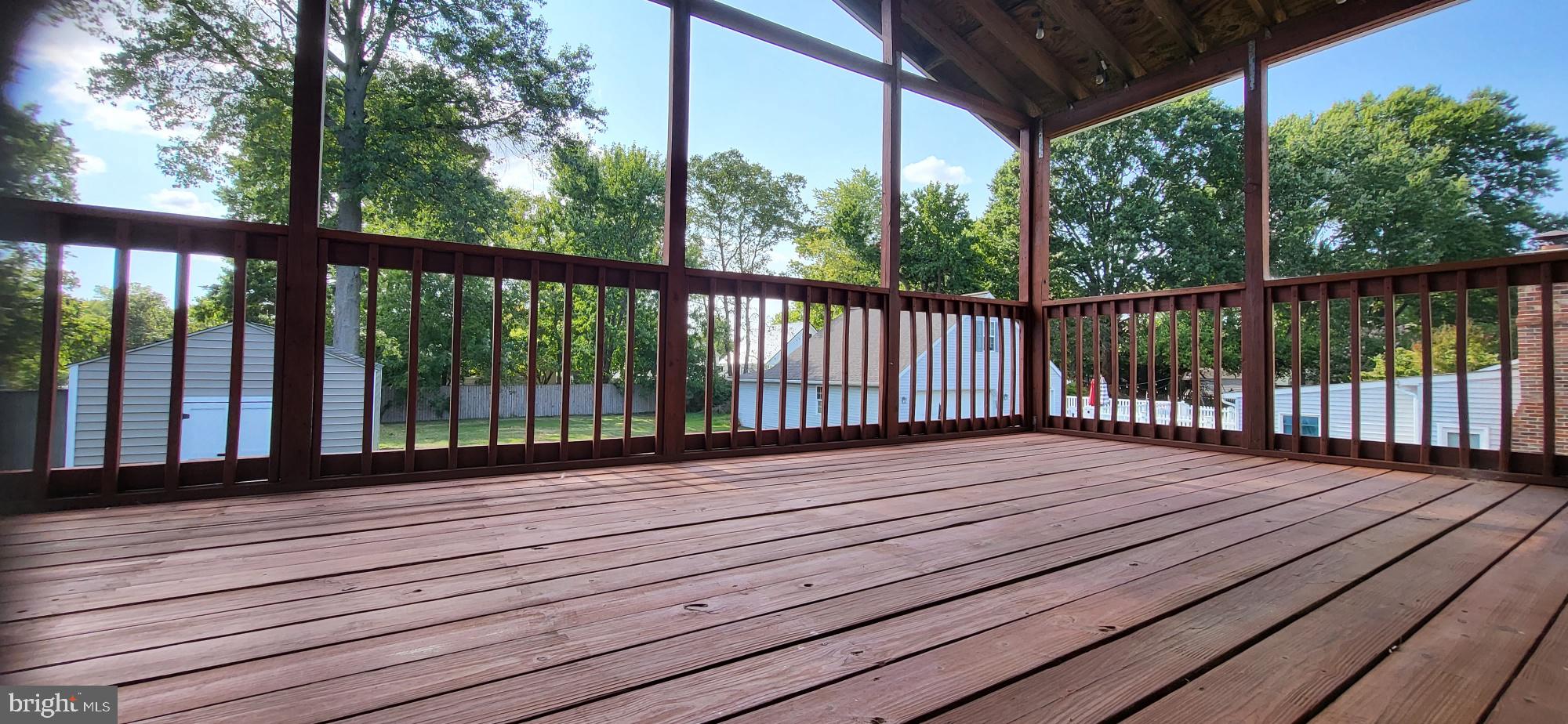 CLOVERFIELDS - Residential