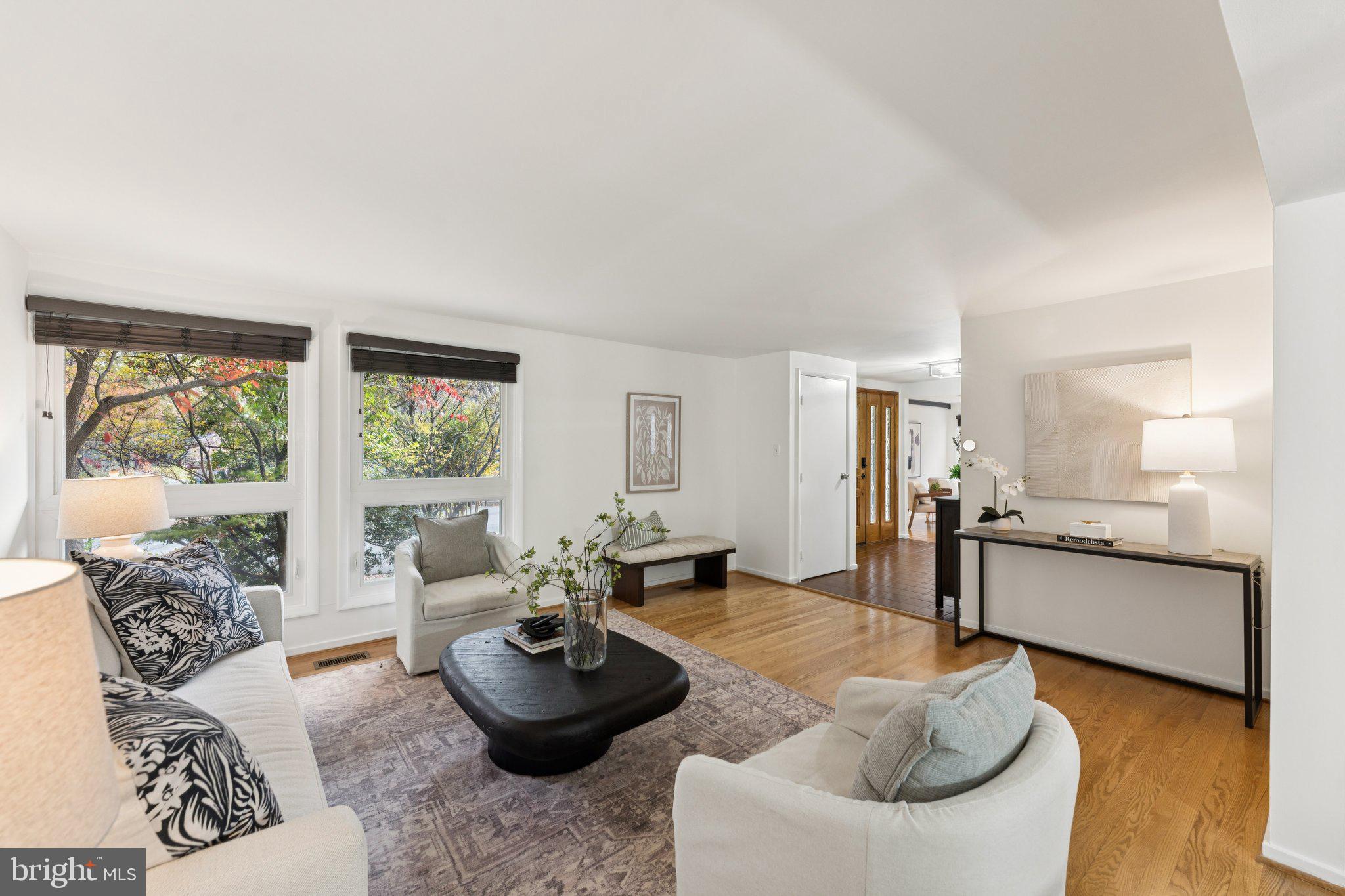 RESTON - Residential