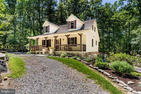 Homes For Sale - 6 Forest Lane<br/> NEWVILLE, PA 17241