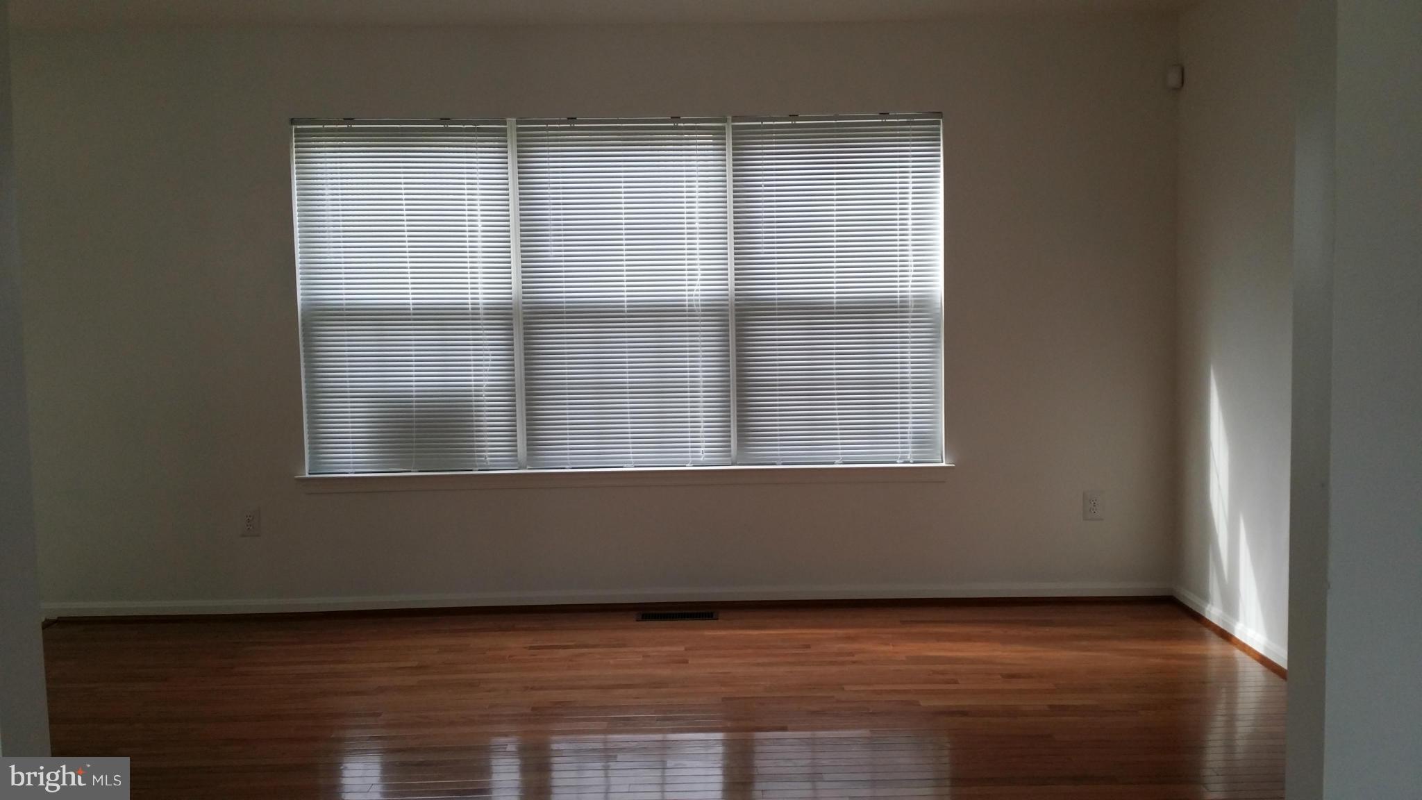 THOMPSON ESTATES - Residential