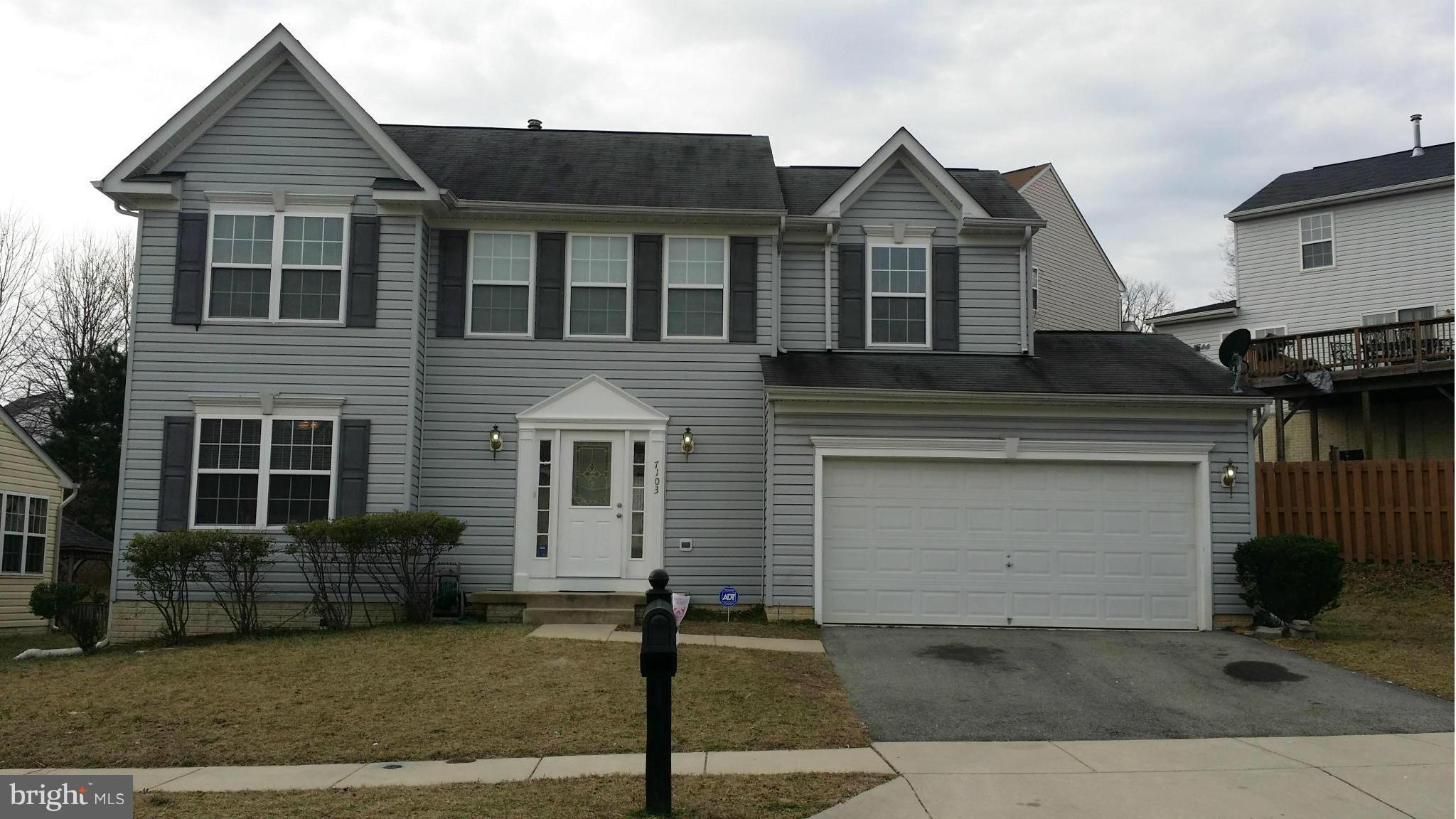 THOMPSON ESTATES - Residential