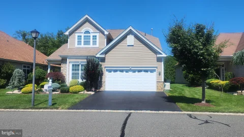 15 Monarch Road, Monroe Twp, NJ MLS: NJMX2012846