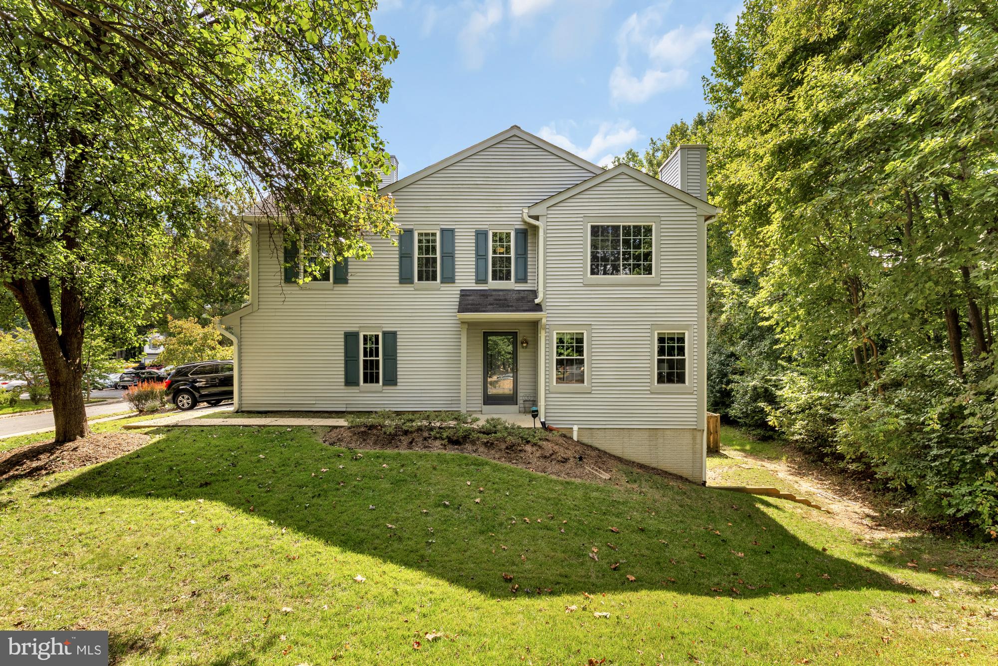 10224 FAIRE COMMONS COURT