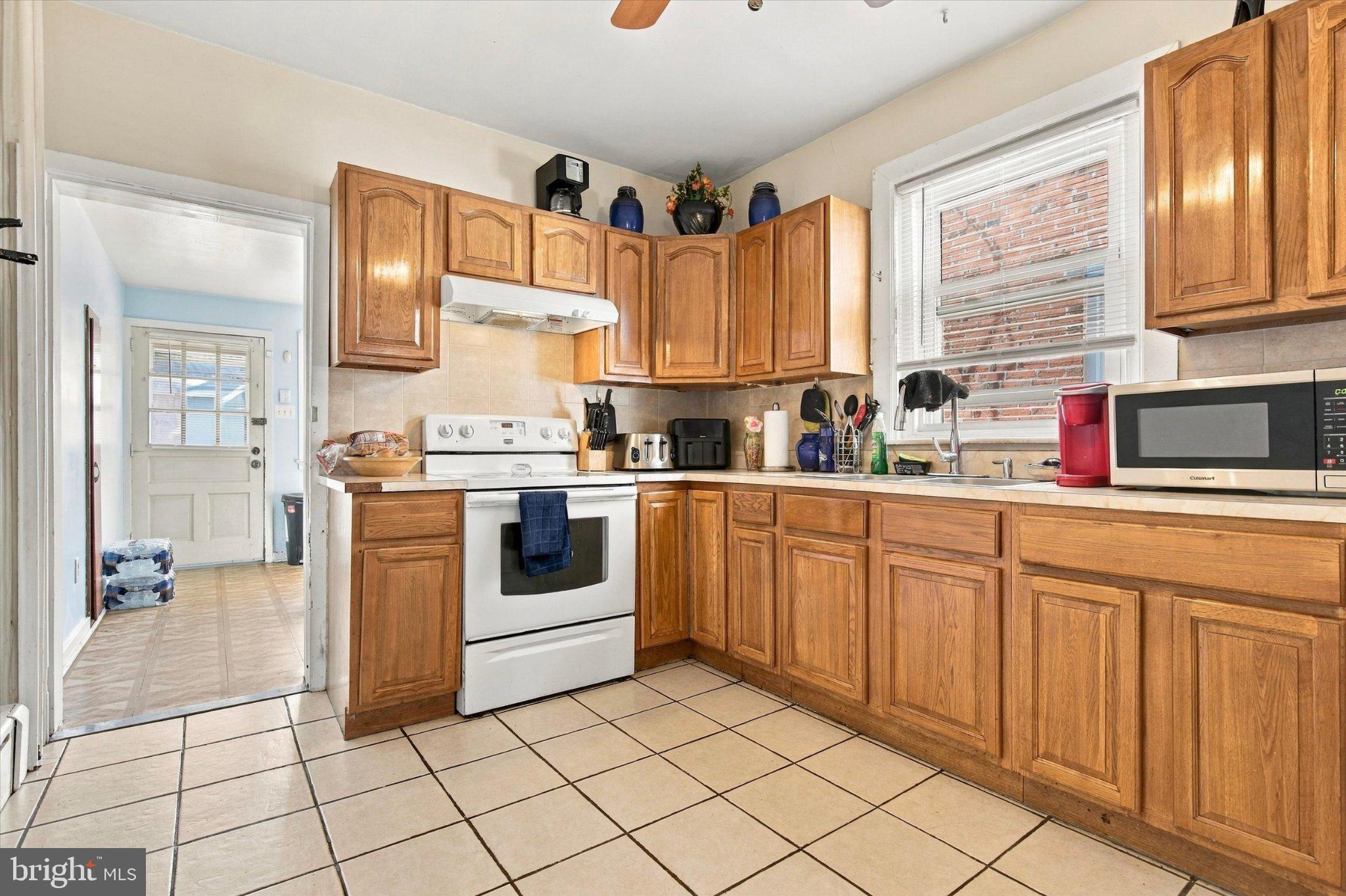 326 W 5TH STREET