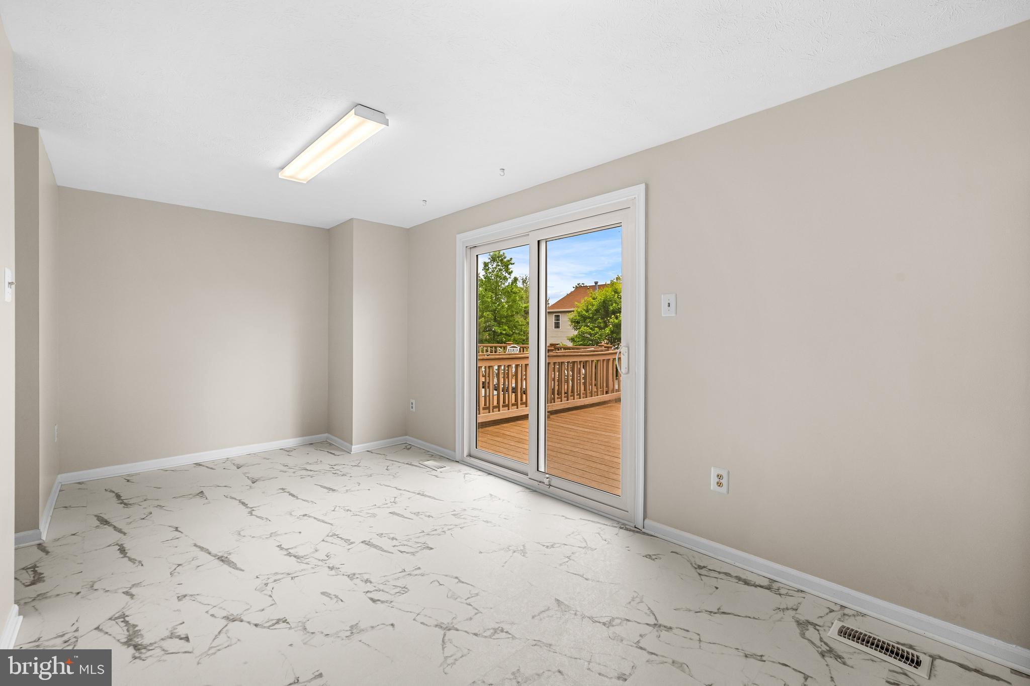 RIDGELYS CHOICE - Residential