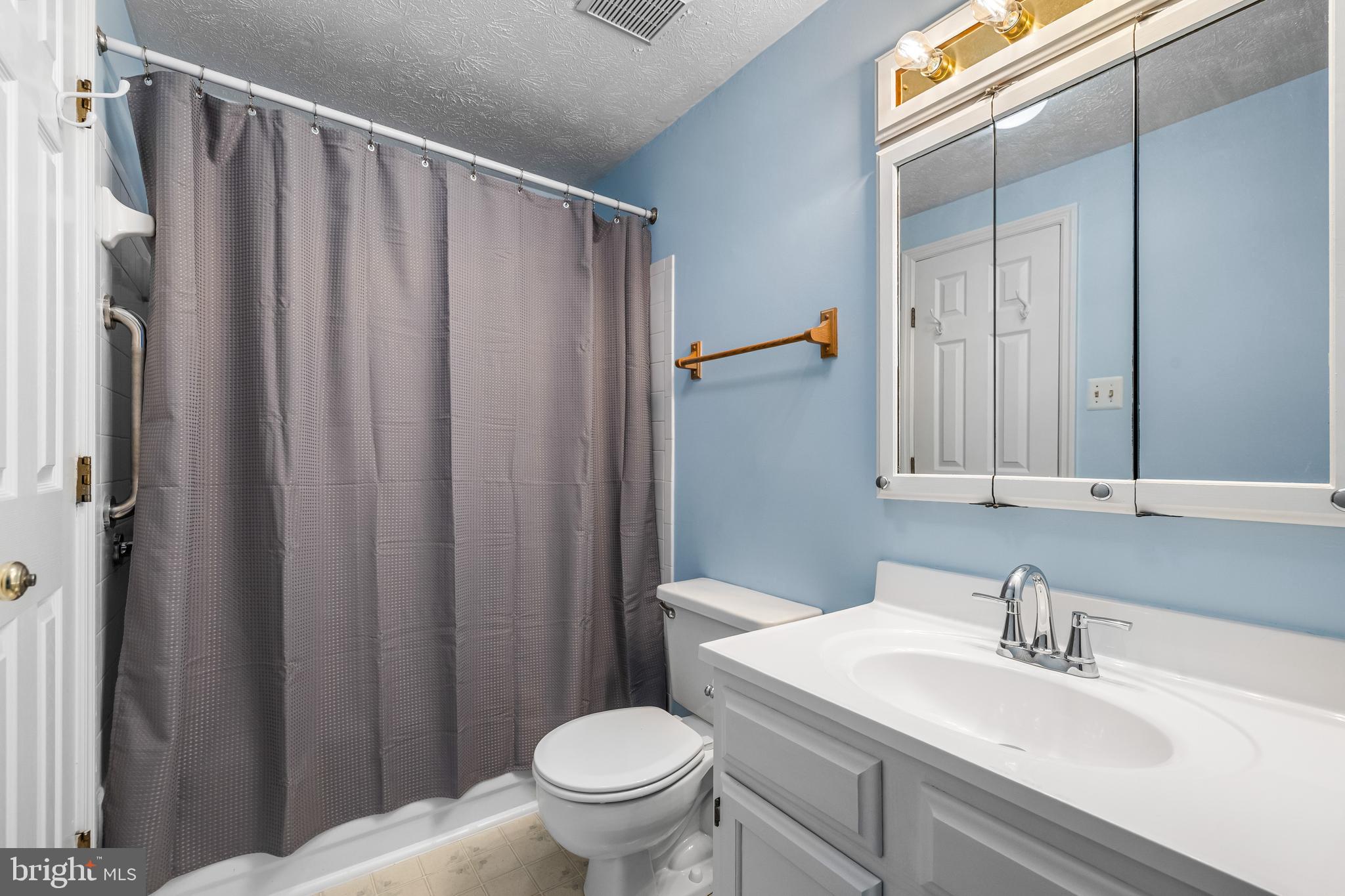 RIDGELYS CHOICE - Residential