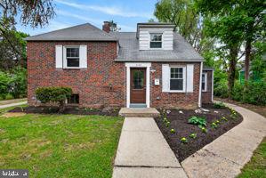Homes For Sale - 3148 Brookwood Street<br/> HARRISBURG, PA 17111