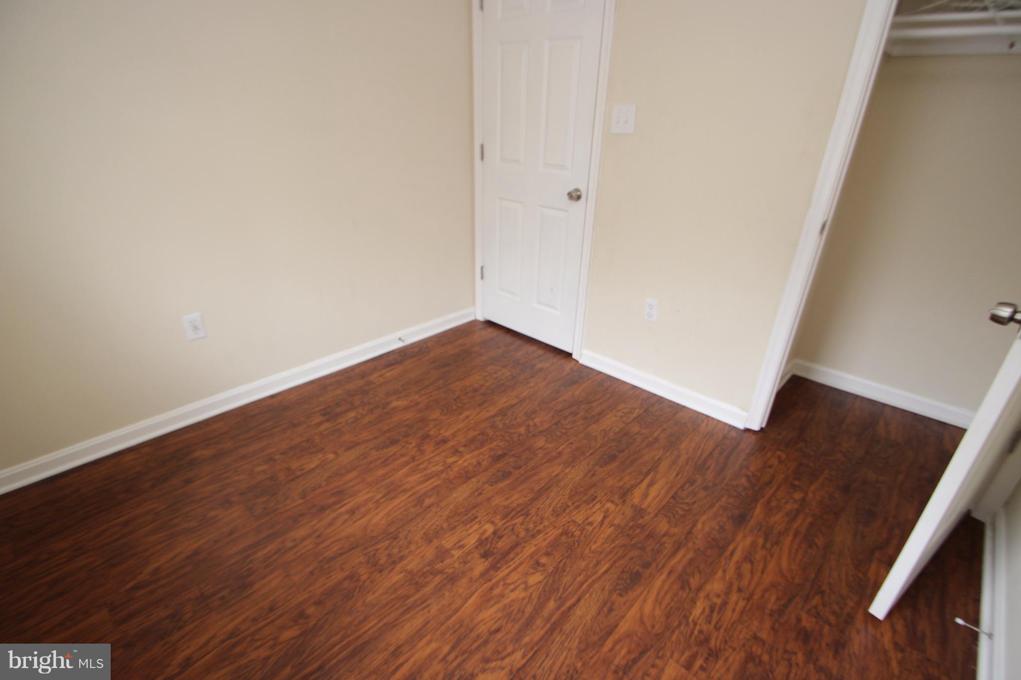 BROOKWOOD - Residential Lease