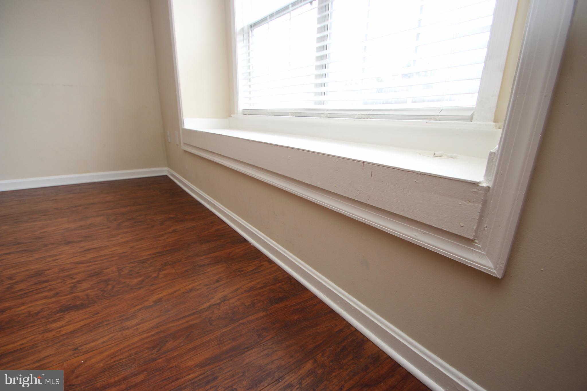 BROOKWOOD - Residential Lease