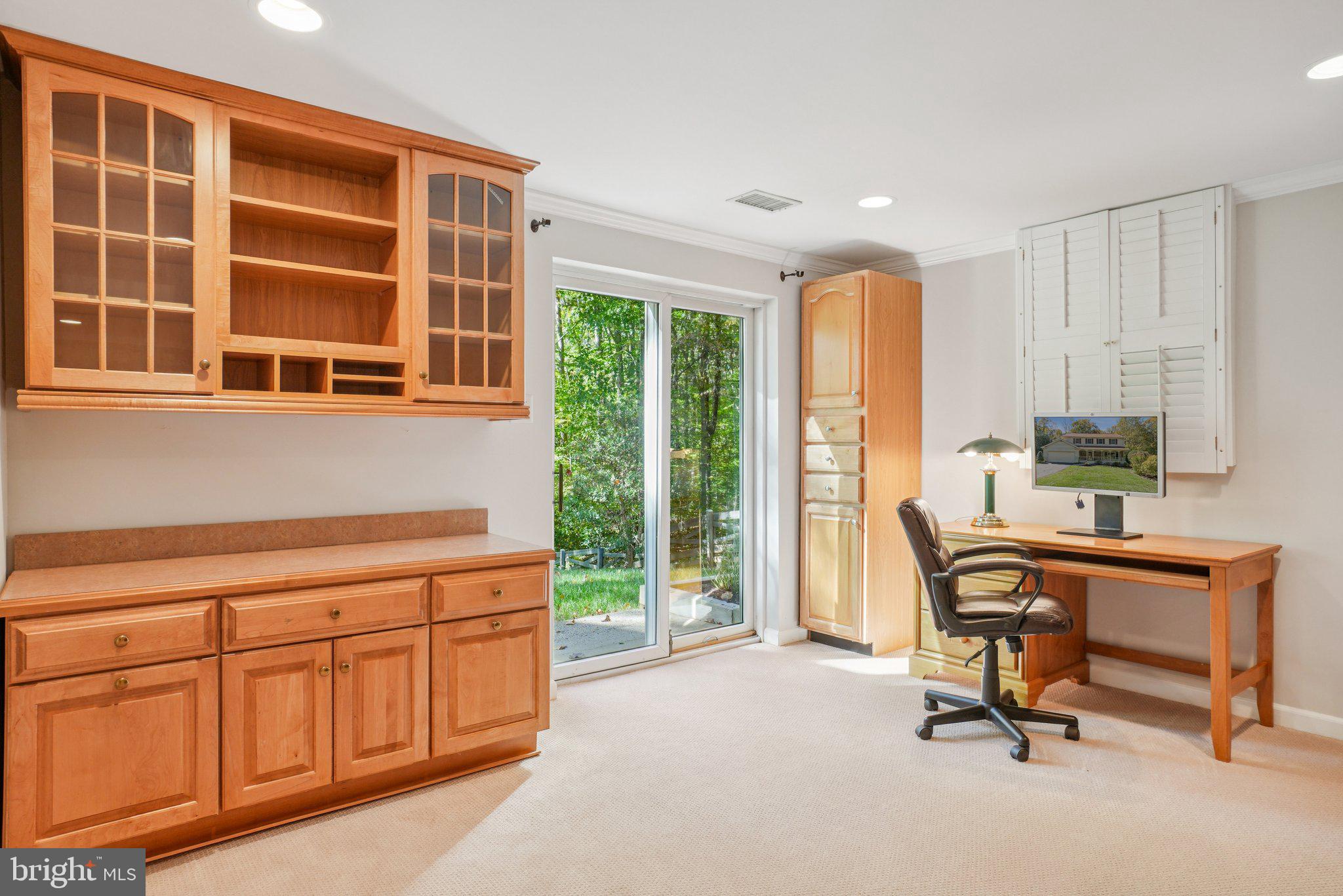 LAKEWOOD HILLS - Residential